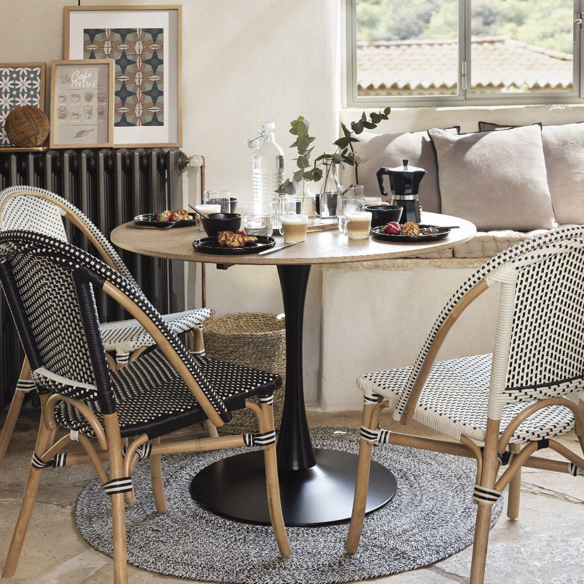 Voir la diapositive 4 : ATMOSPHERA Tapis déco tressé  café  120cm noir