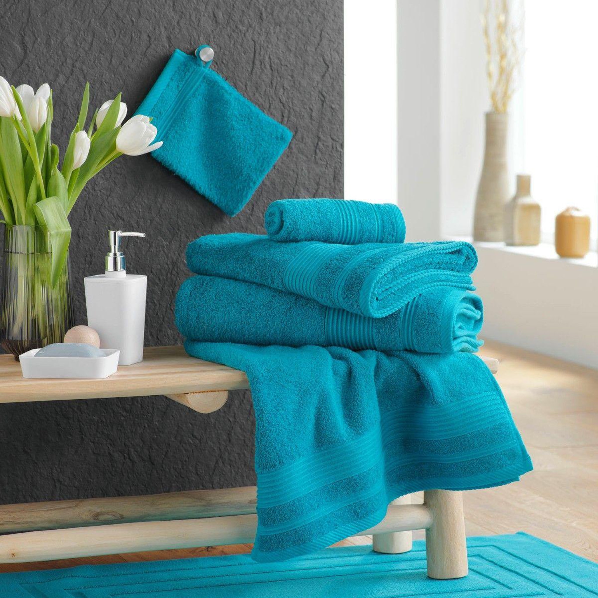 Voir la diapositive 3 : Douceur d'Intérieur Drap de douche  tendresse  70x130cm bleu paon