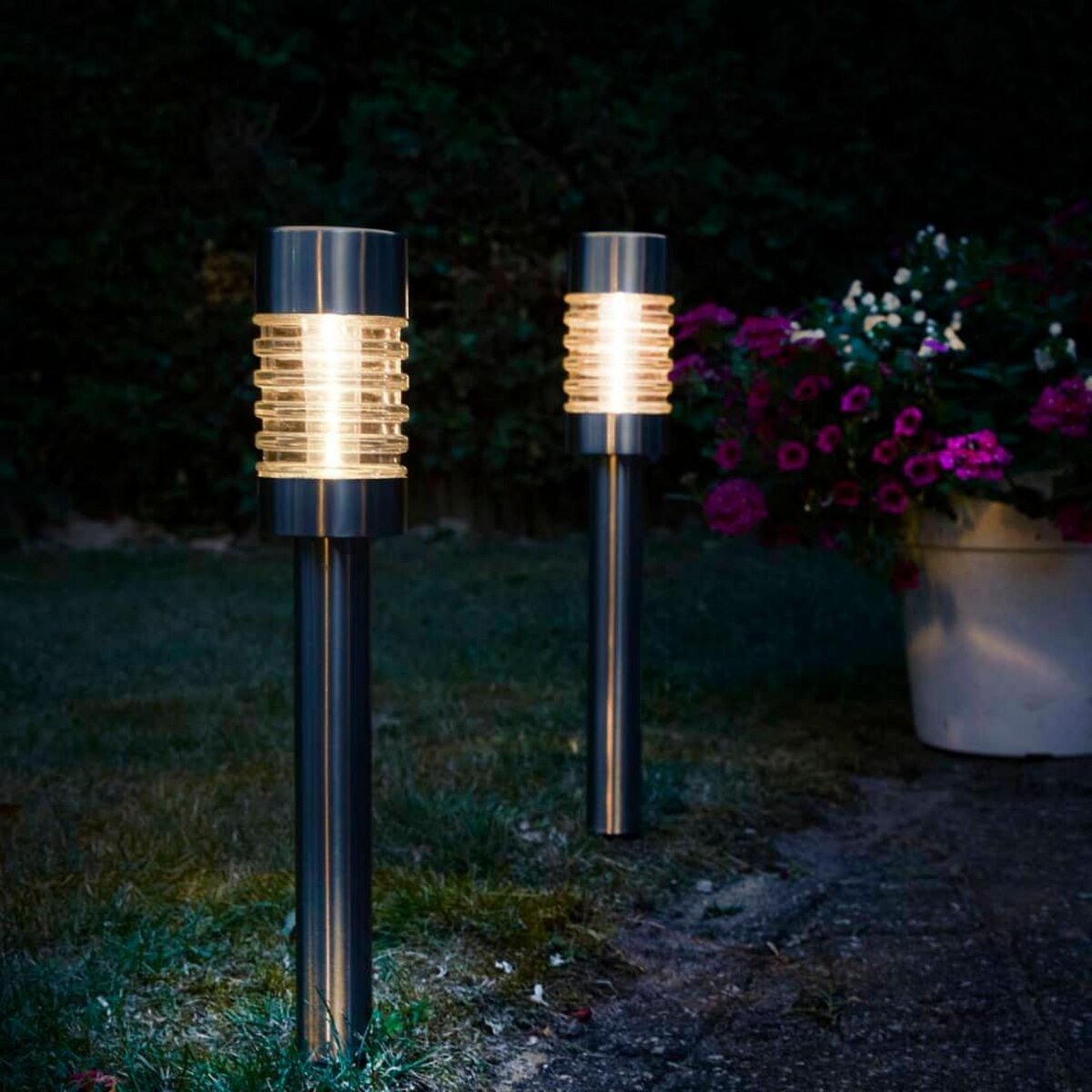 LUXFORM Luxform Lampe de jardin a LED solaire Torino 2 pcs