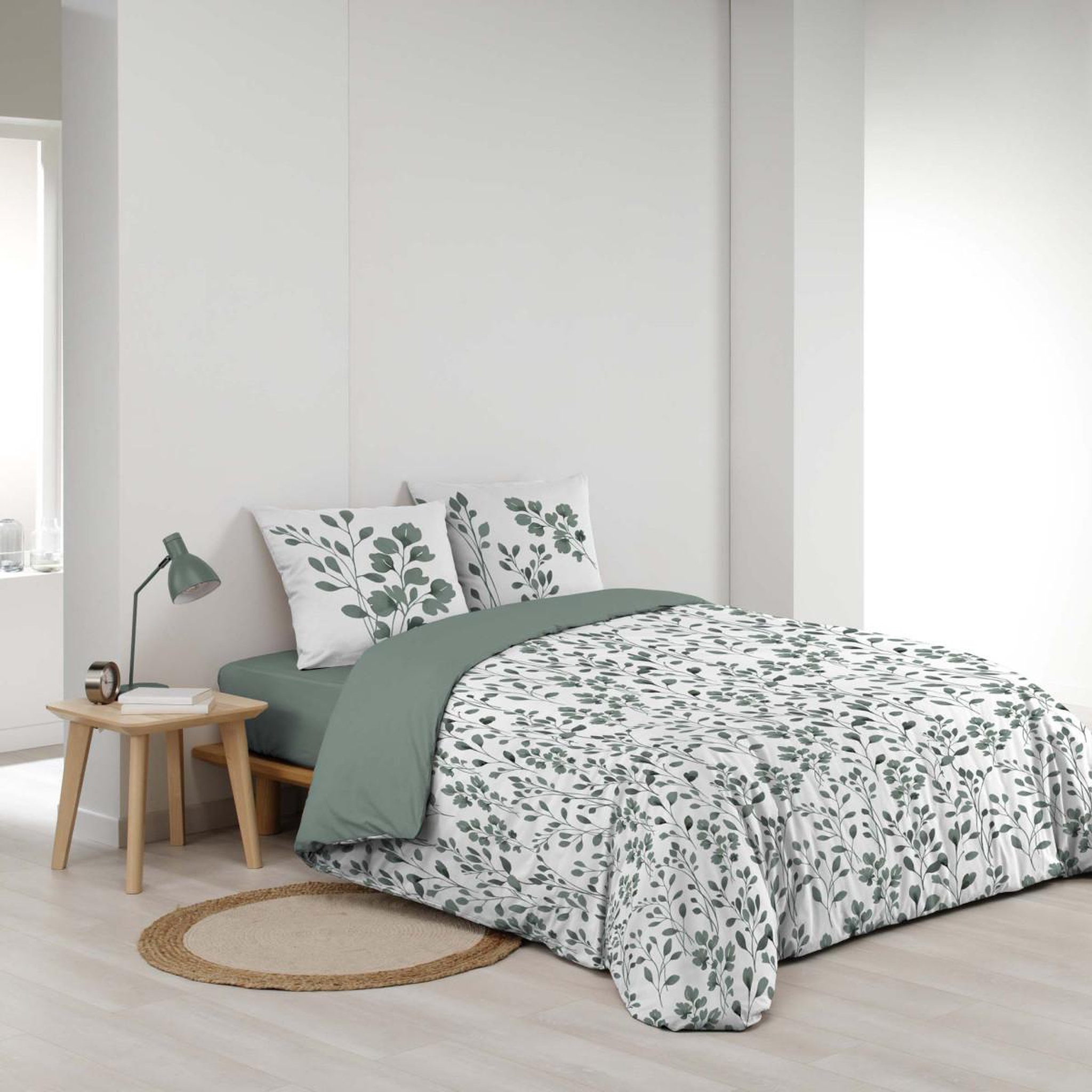 Voir la diapositive 2 : Douceur d'Intérieur Parure de lit 3 pièces  maiwen  240x220cm vert sauge