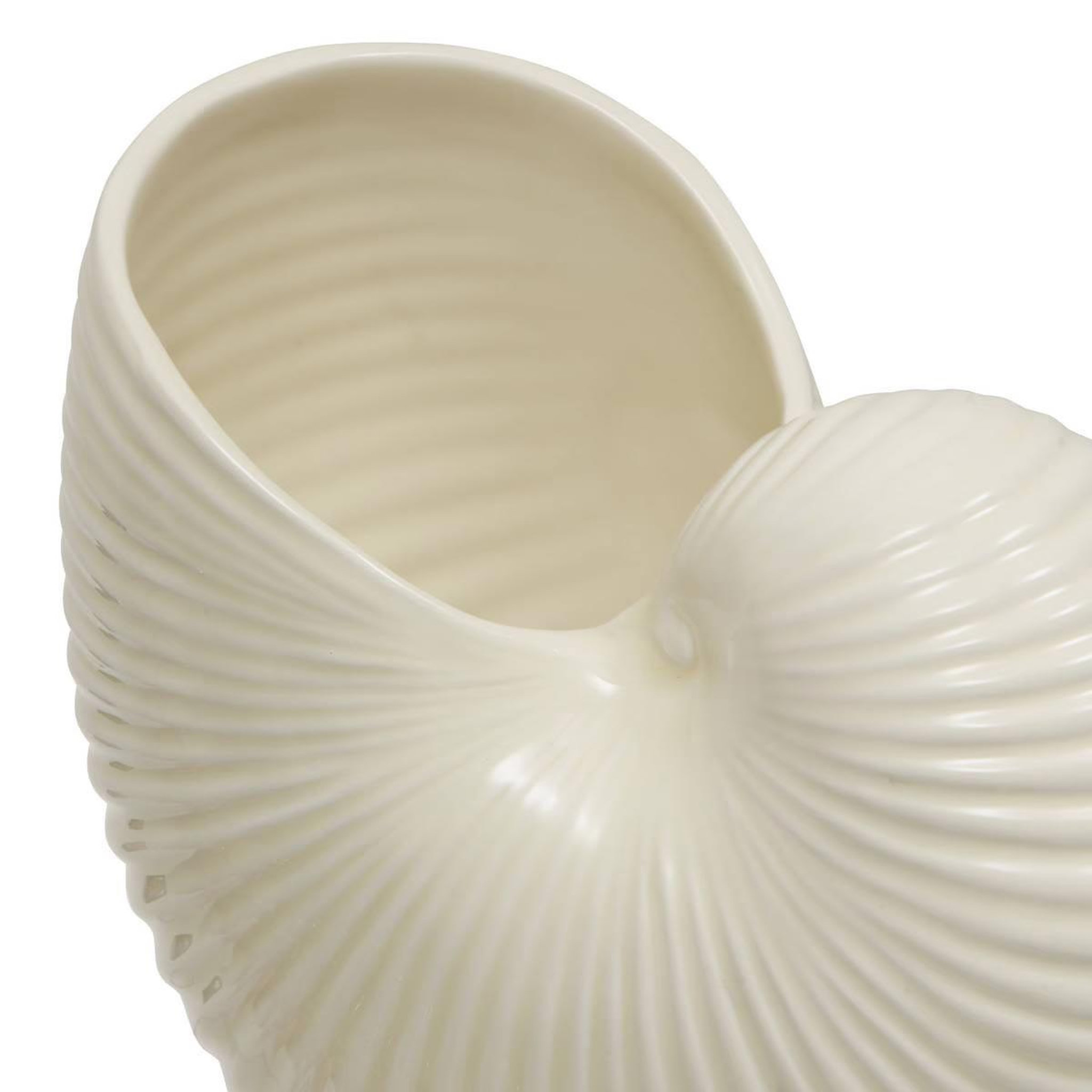 Voir la diapositive 2 : ATMOSPHERA Vase coquillage en dolomite  océania  22cm blanc