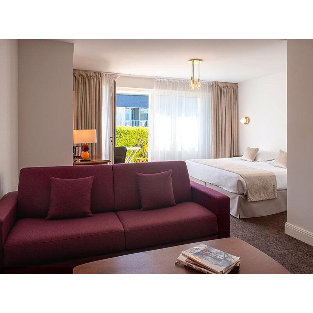 Smartbox Séjour de charme avec piscine et dîner dans un hôtel 4* près de Saint-Malo - Coffret Cadeau Séjour