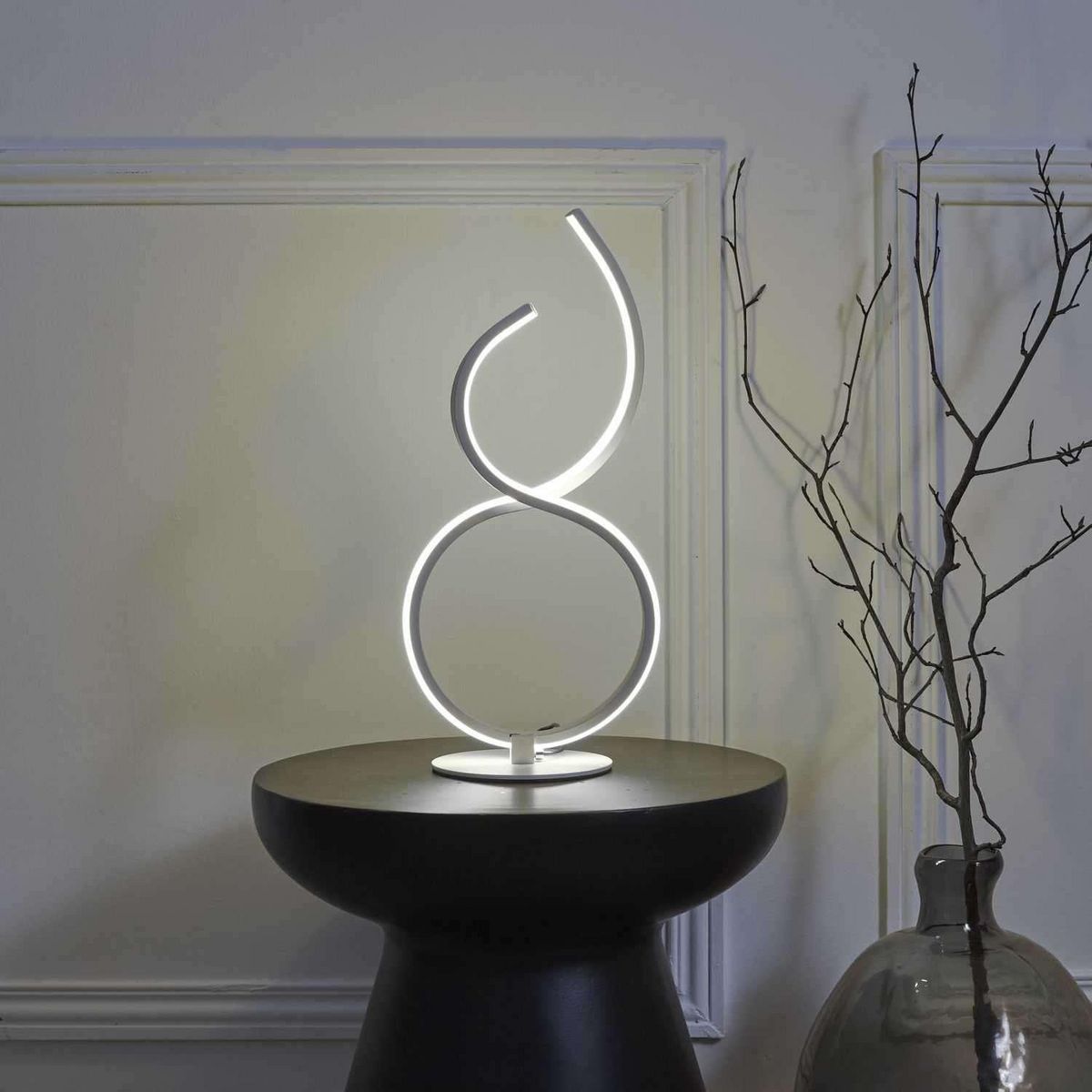 The Home Deco Factory Lampe led design à poser - Hauteur 36 cm - Blanc