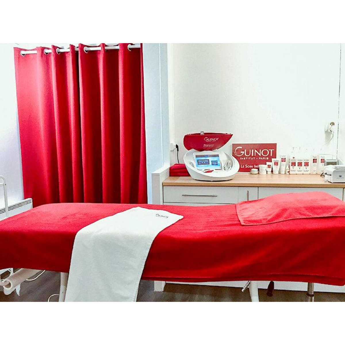 Smartbox Moment de bien-être Guinot : soin raffermissant du corps - Coffret Cadeau Bien-être