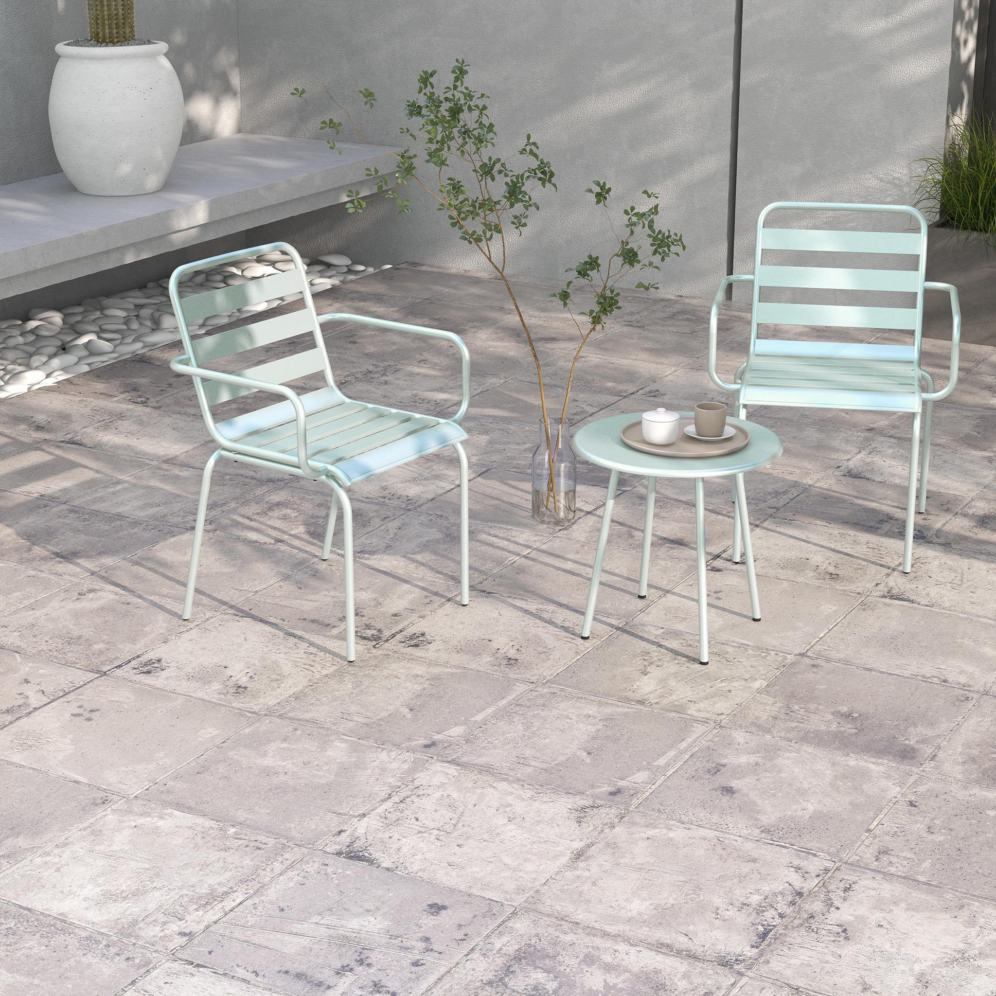 Voir la diapositive 4 : OUTSUNNY Salon de jardin bistro - table basse ronde Ø 60 cm 2 chaises empilables - acier thermolaqué vert de gris