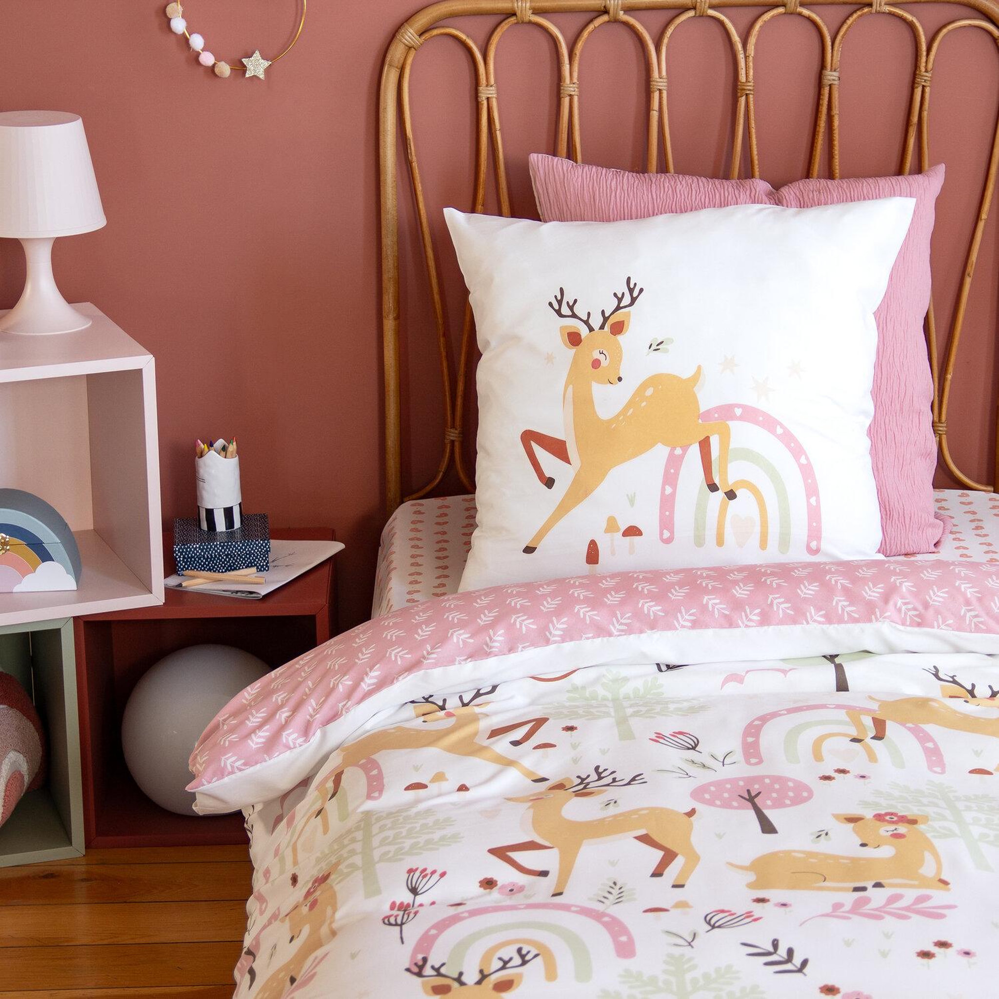 Voir la diapositive 2 : Home collection Parure housse de couette 2pcs 140x200 100% microfibre - bambina