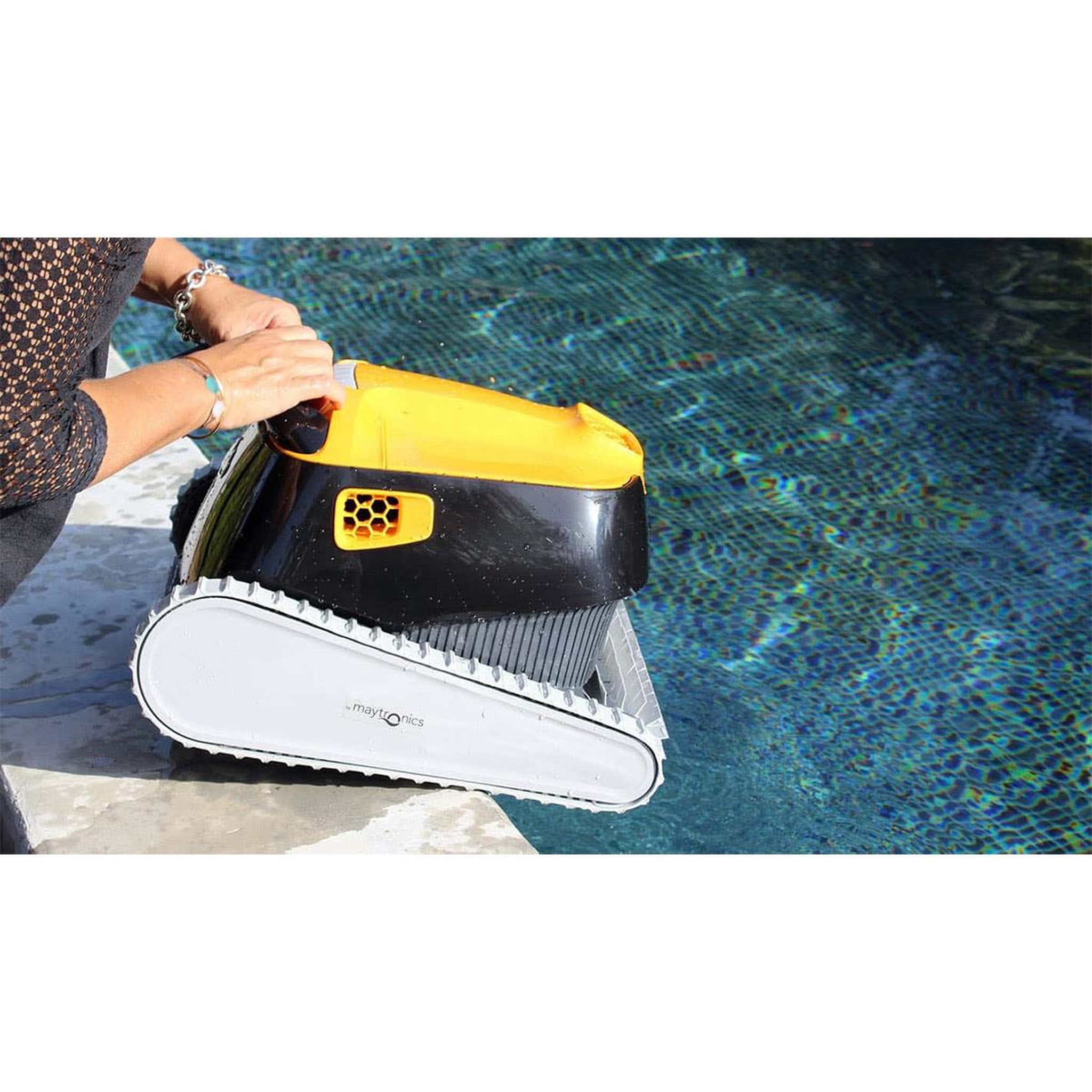 Voir la diapositive 5 : Dolphin Robot electrique de piscine fond, parois et ligne d'eau avec chariot - e40i
