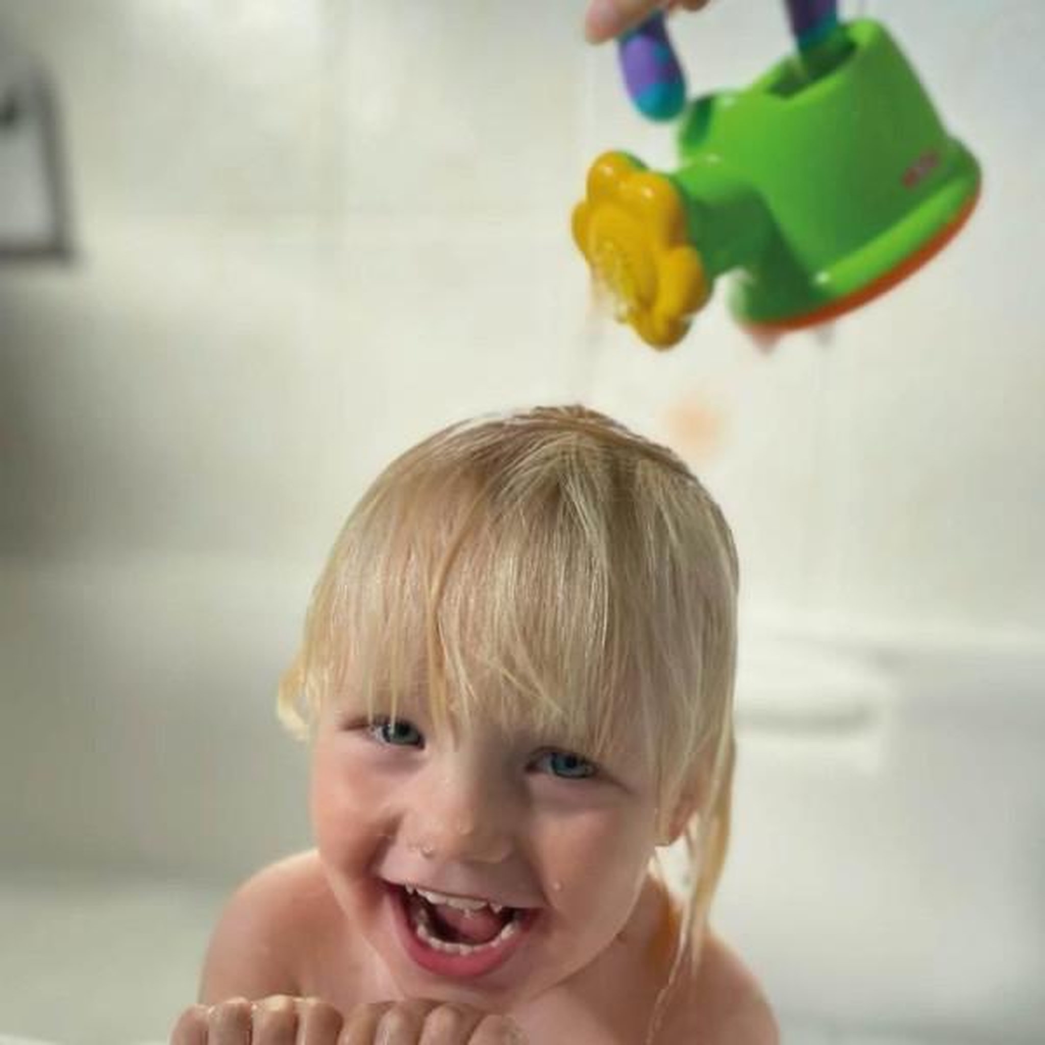 Voir la diapositive 4 : NUBY Jouet de bain - NUBY - Arrosoir amusant - Des 12 mois - Vert