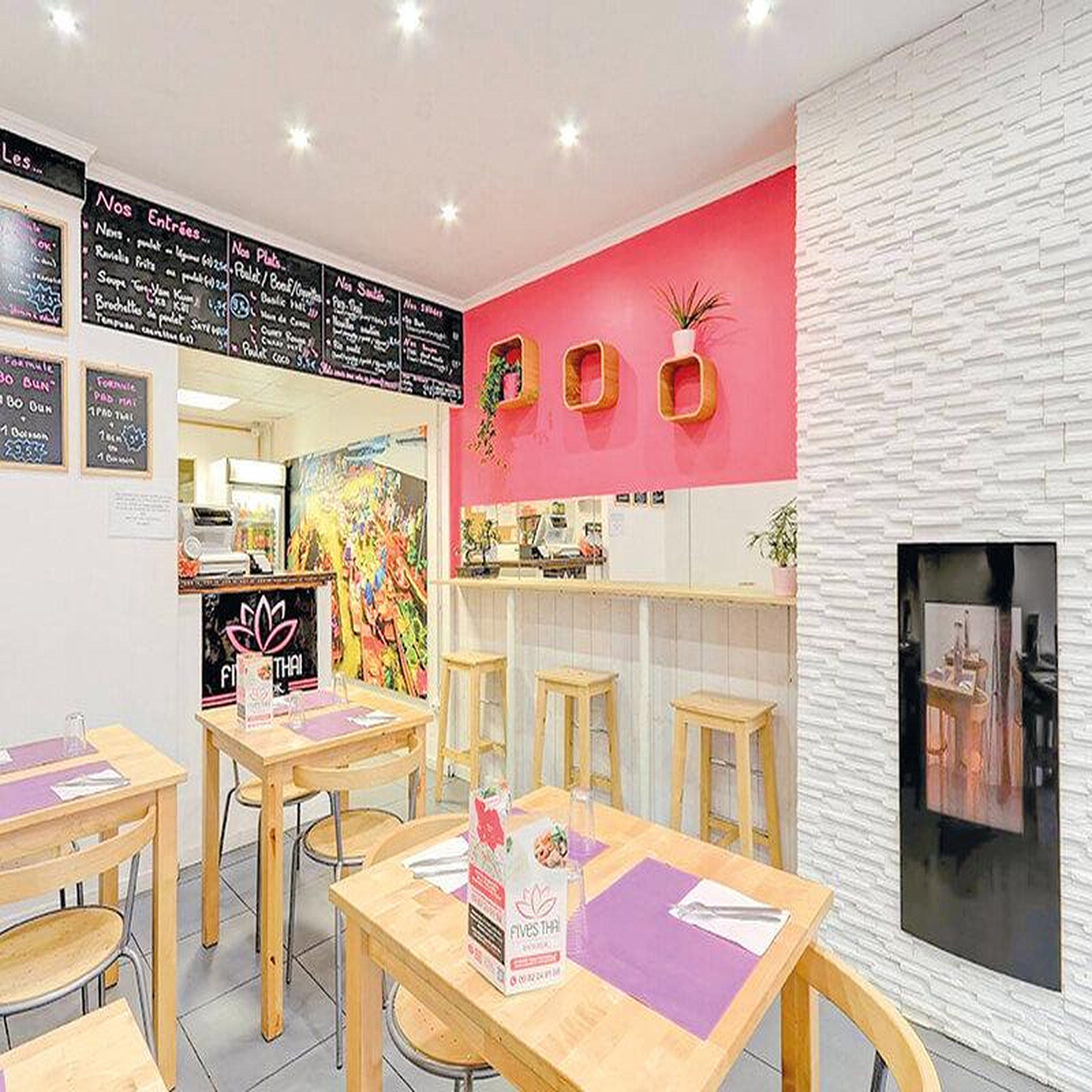 Voir la diapositive 2 : Smartbox Bonnes tables du nord-pas-de-calais - coffret cadeau gastronomie