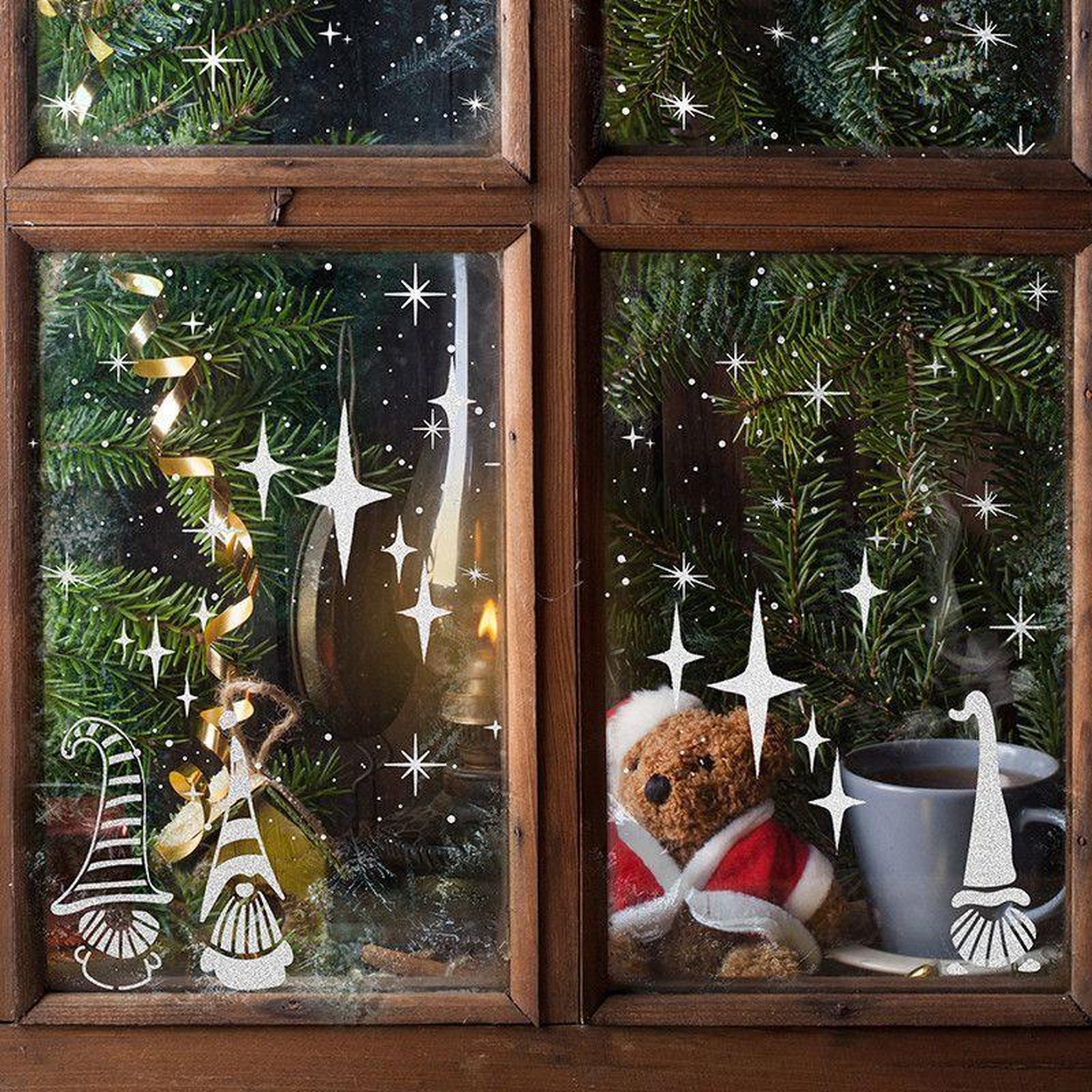 Voir la diapositive 2 : Graine créative Pochoir A4 - lutins de Noël