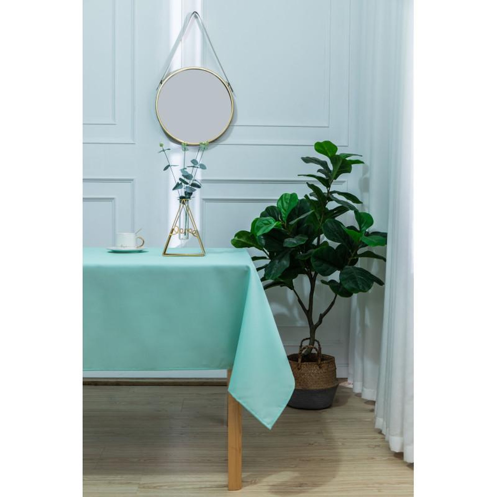 Voir la diapositive 3 : UNIVERS DECOR Nappe enduite avec traitement antitache Menthe rectangulaire 145 x 240 cm - Vert -