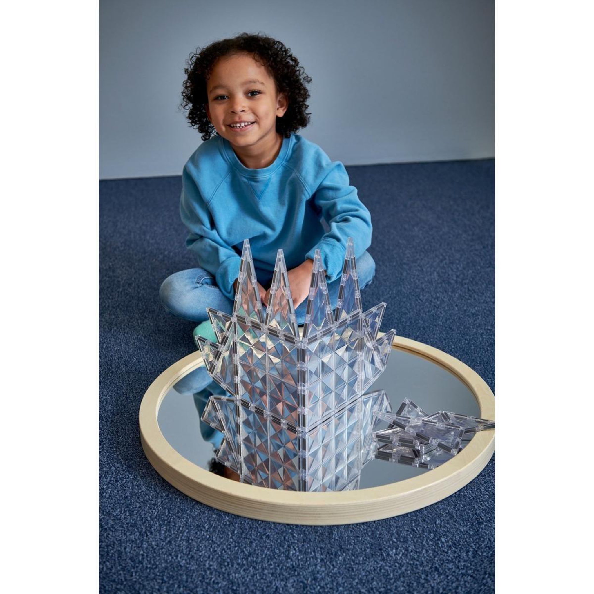 Voir la diapositive 4 : MAGGENIUS Blocs de construction magnétiques — Cristal — 32 pièces
