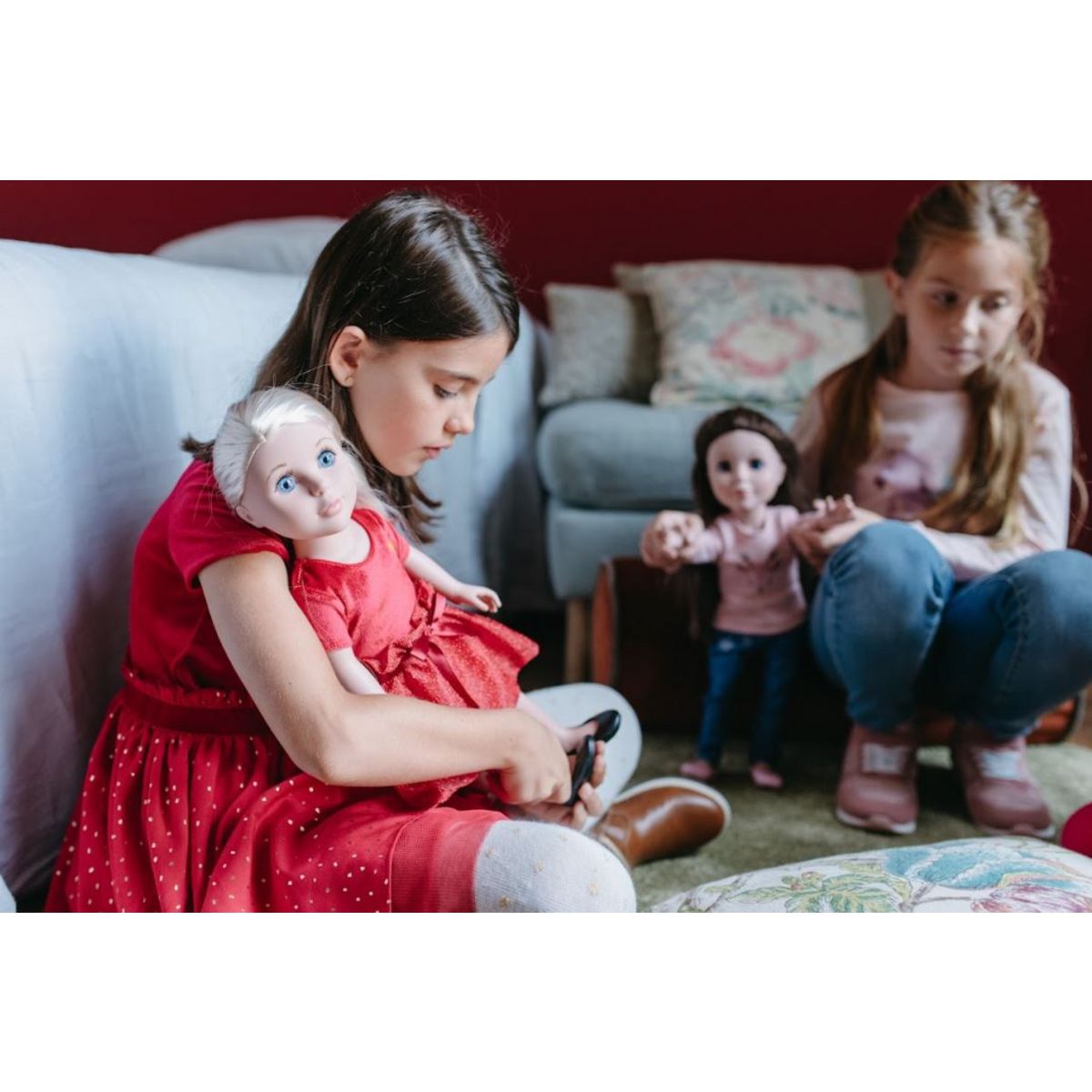 One Two Fun Ma jolie poupée mode 46 cm - Robe rouge