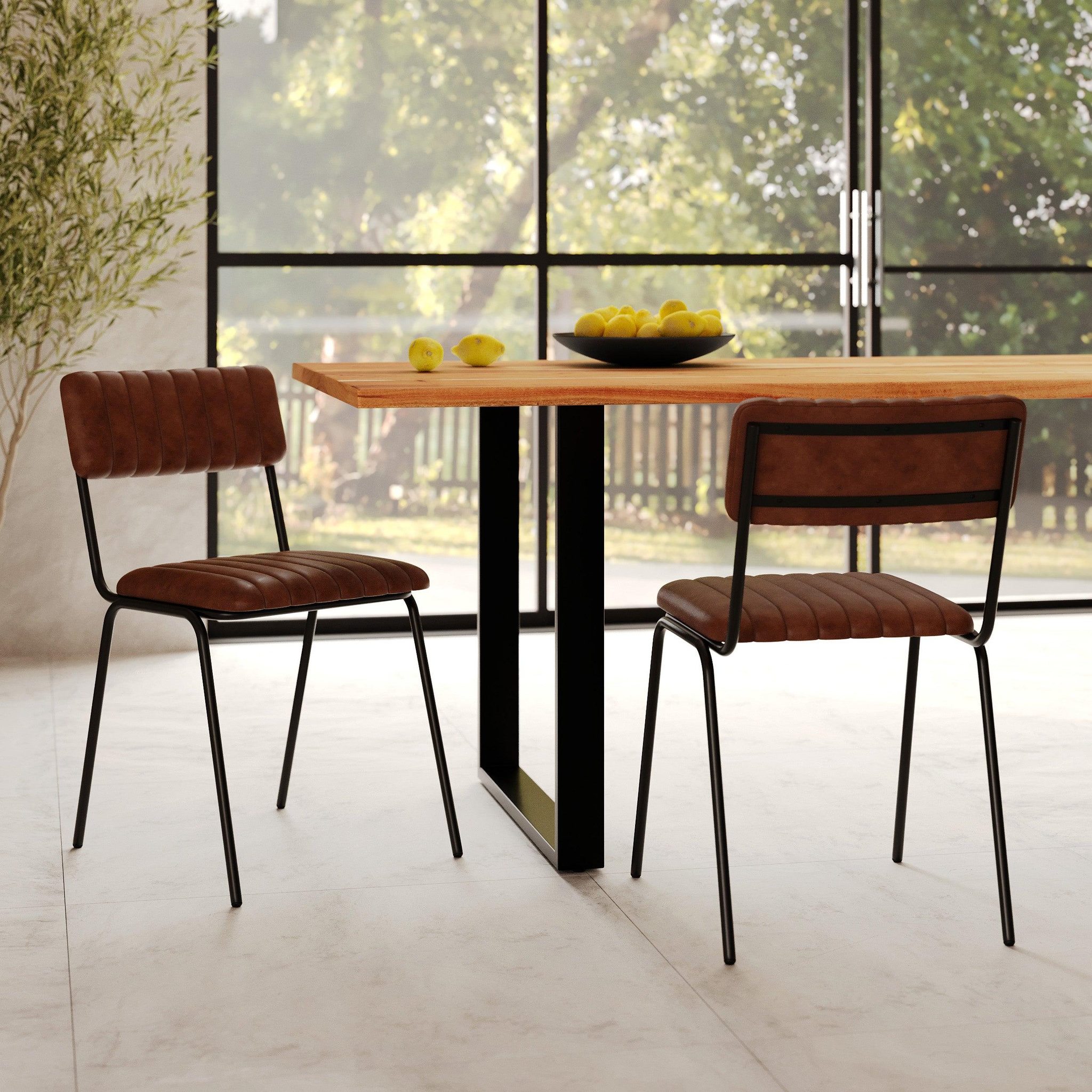 Voir la diapositive 2 : MAISON PAVANE Lot de 2 chaises en cuir de buffle marron-arsène
