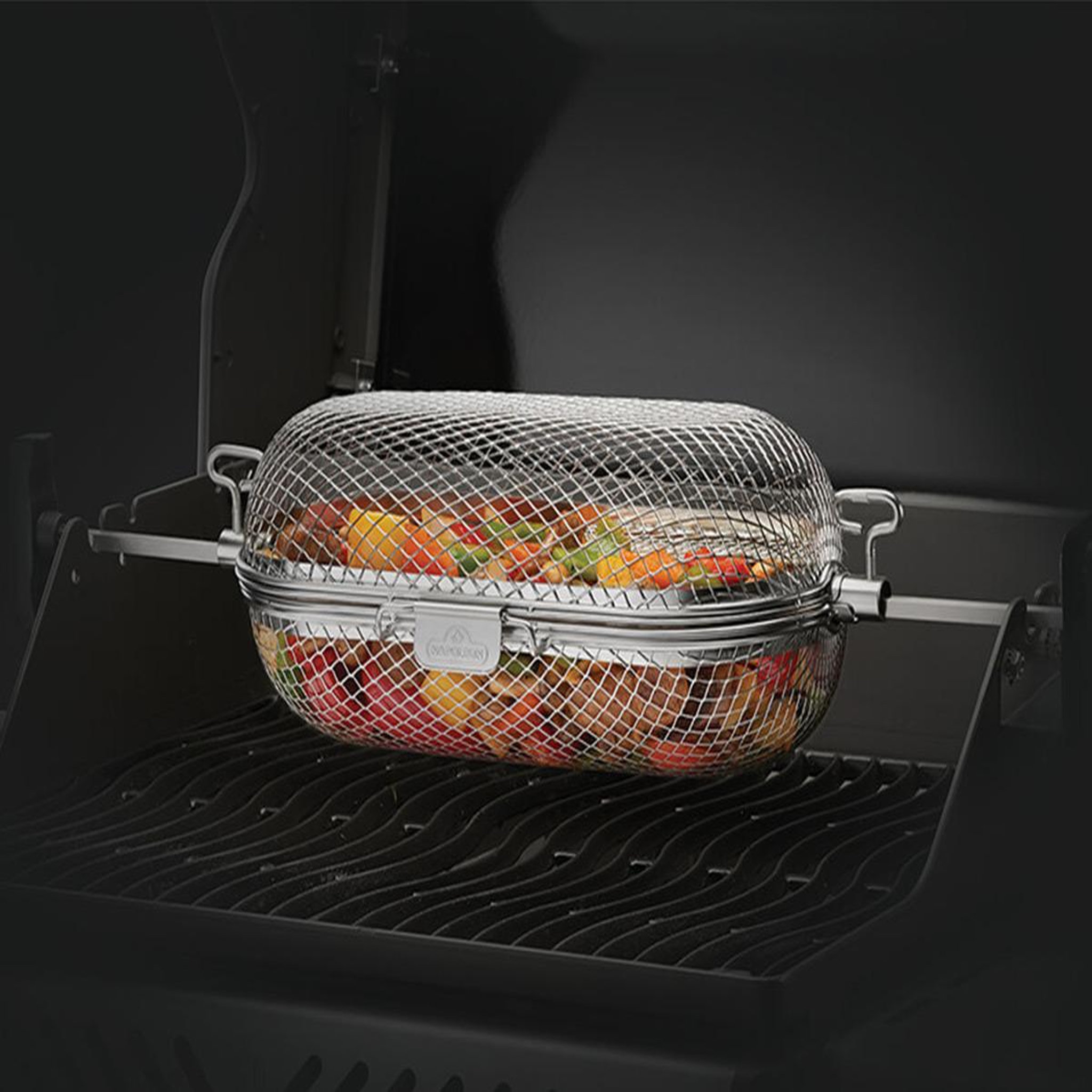 Voir la diapositive 4 : NAPOLEON Panier de cuisson à légumes sur rotisserie