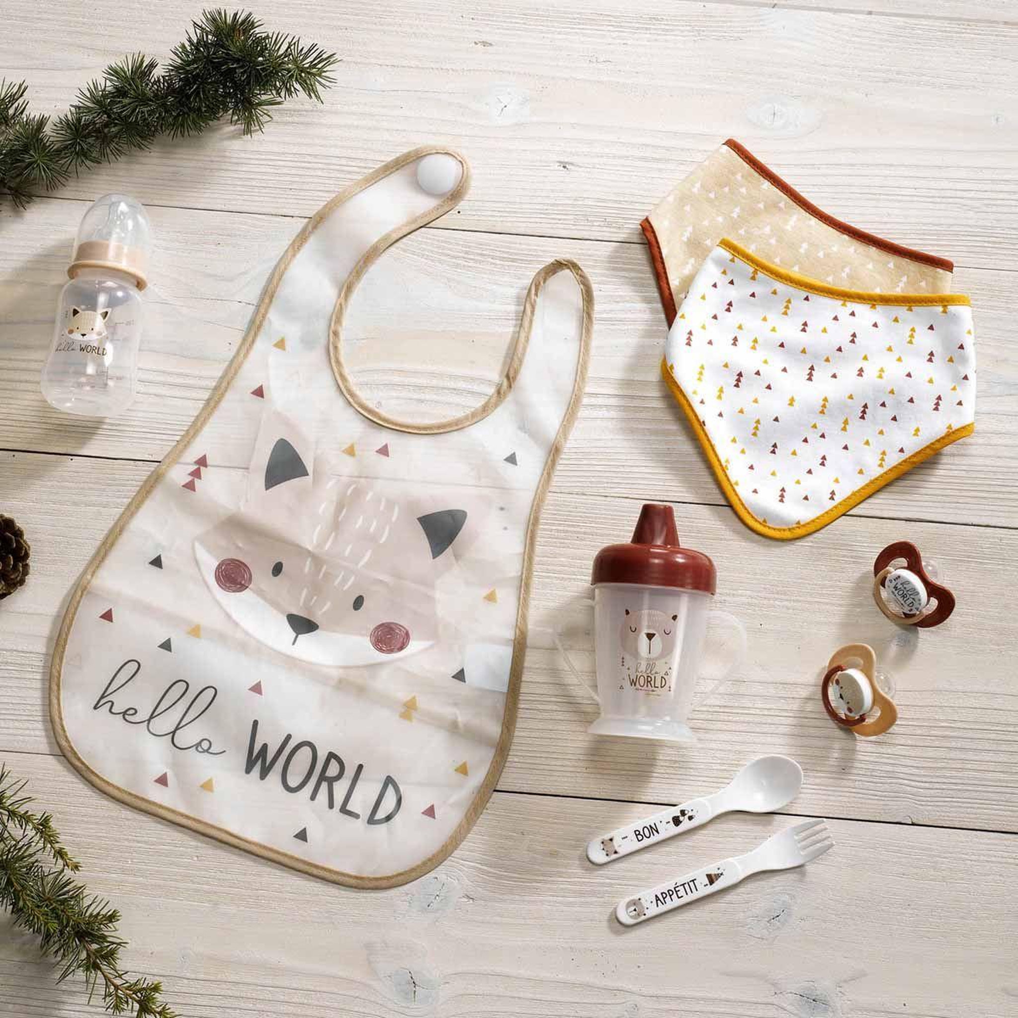 Voir la diapositive 3 : HOMEA Lot de 2 bavoirs bandana  forêt  41cm beige