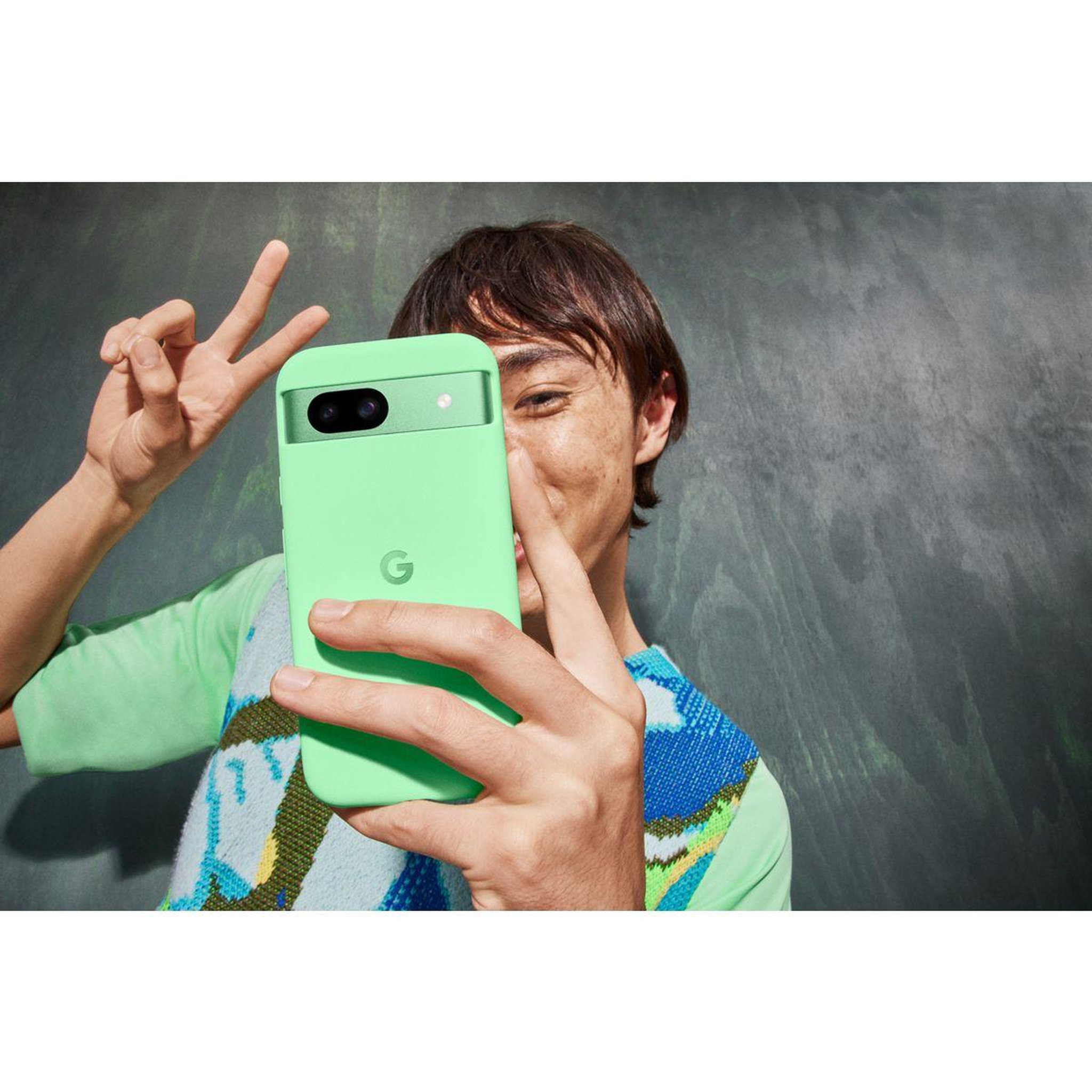 Voir la diapositive 3 : GOOGLE Coque Google Pixel 8A Verte