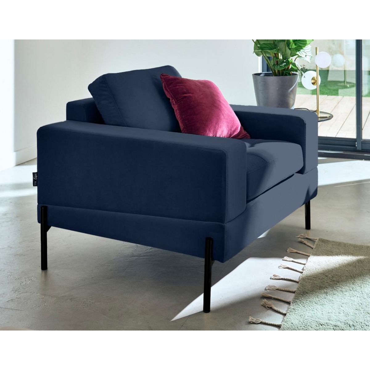 LISA DESIGN Isaure - fauteuil en velours