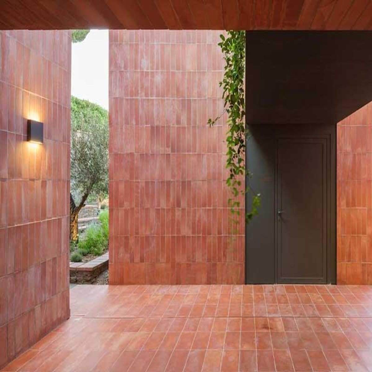 Smartbox Séjour de charme dans le prestigieux hôtel 5* La Maison Nova Boutique Hôtel & Spa - Coffret Cadeau Séjour