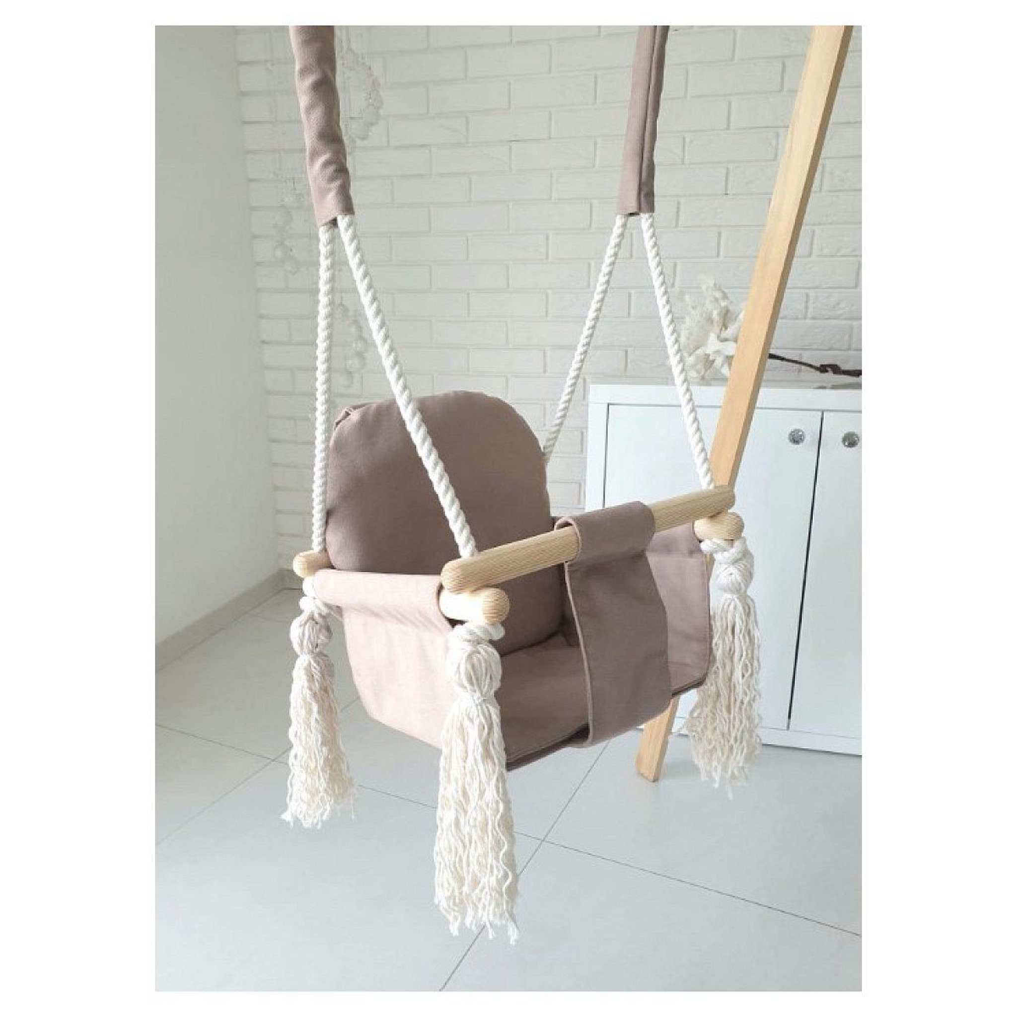 Voir la diapositive 2 : MONIO FOR KIDS Balançoire lapin beige