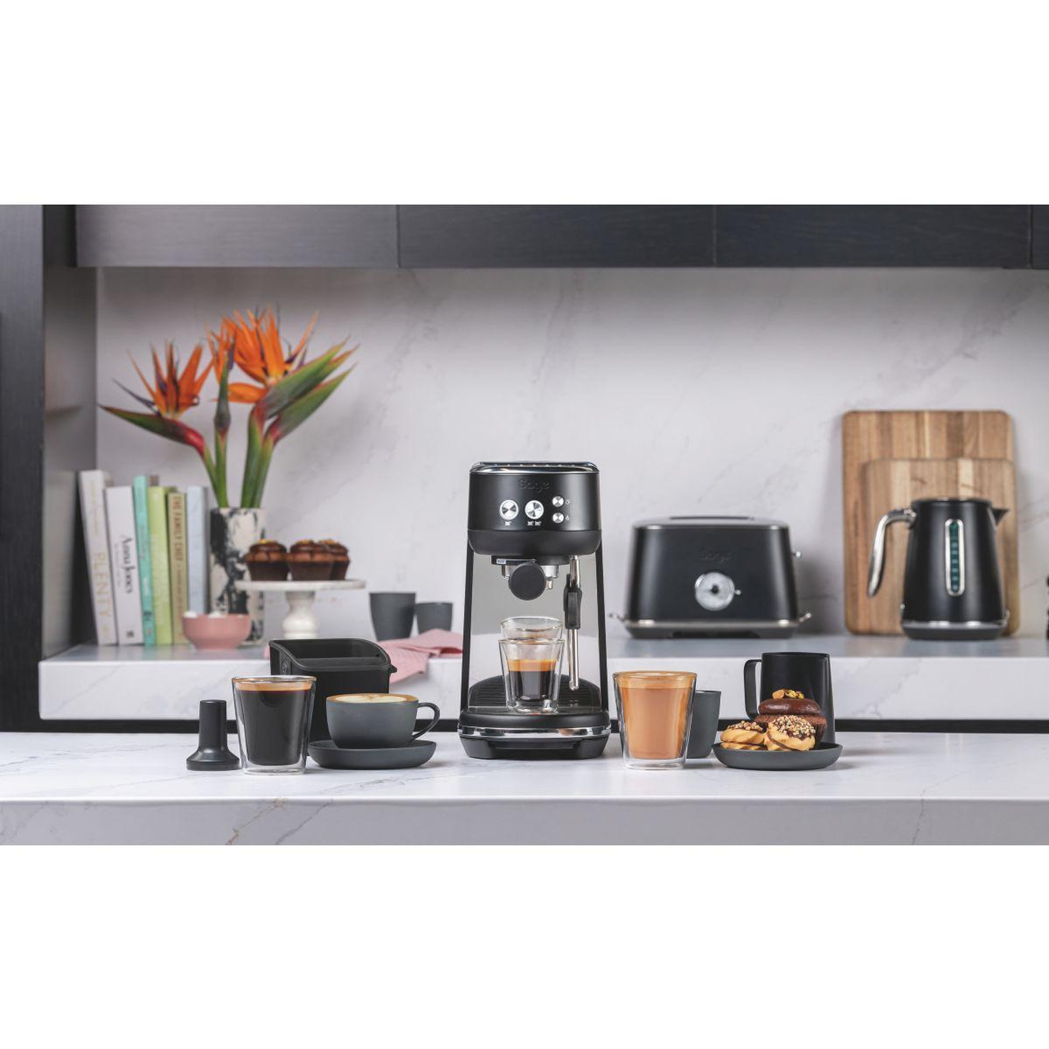 Voir la diapositive 2 : SAGE APPLIANCES Machine à expresso the bambino truffe noire