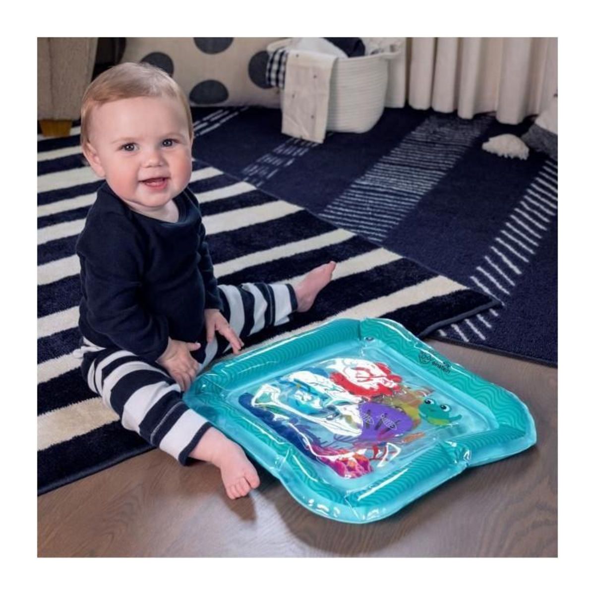 BABY EINSTEIN BABY EINSTEIN Tapis d'éveil et matelas a eau Ocean Explorers, sensory splash, 3 créatures flottantes, des la naissance