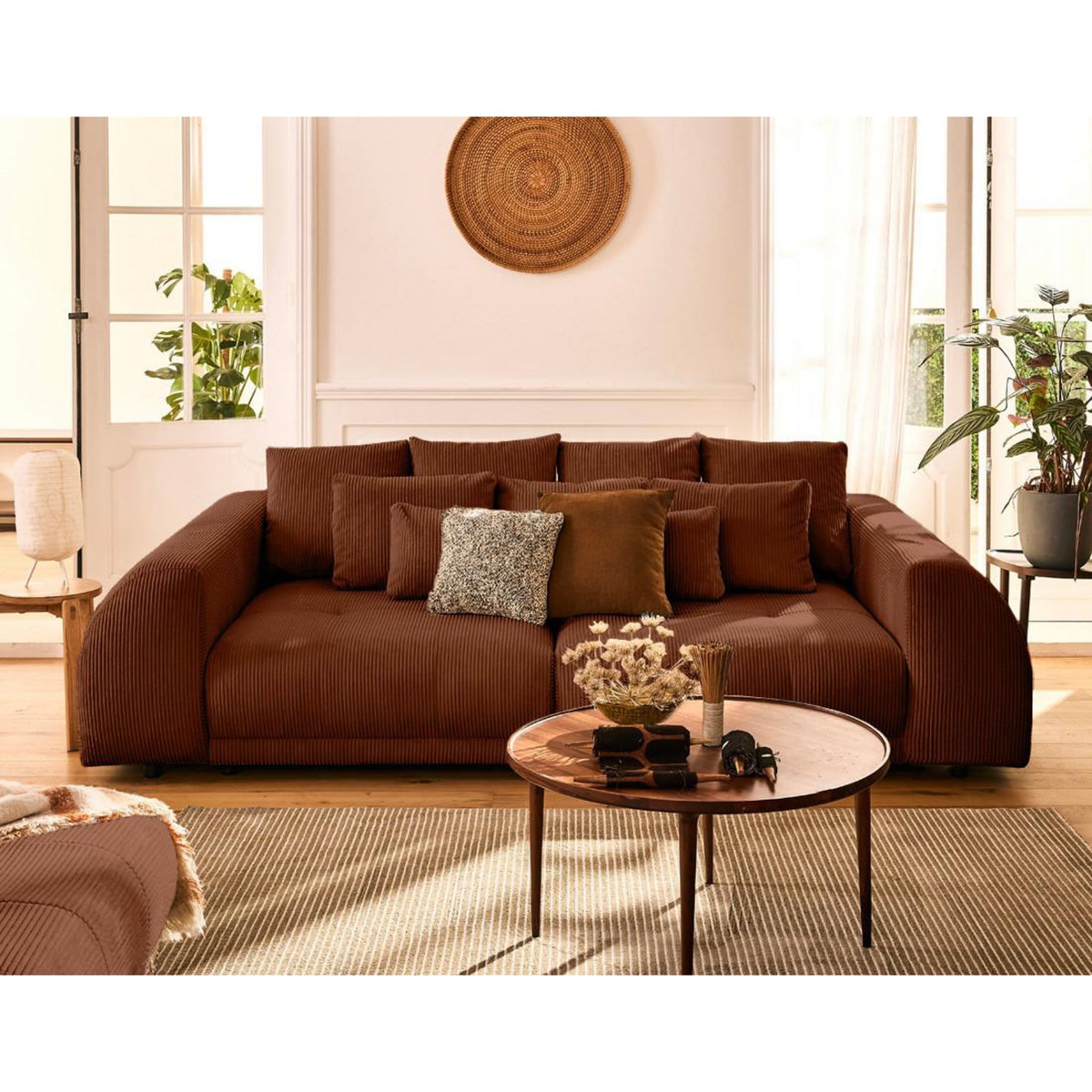 LISA DESIGN Amadora - canapé droit 4 places en velours côtelé