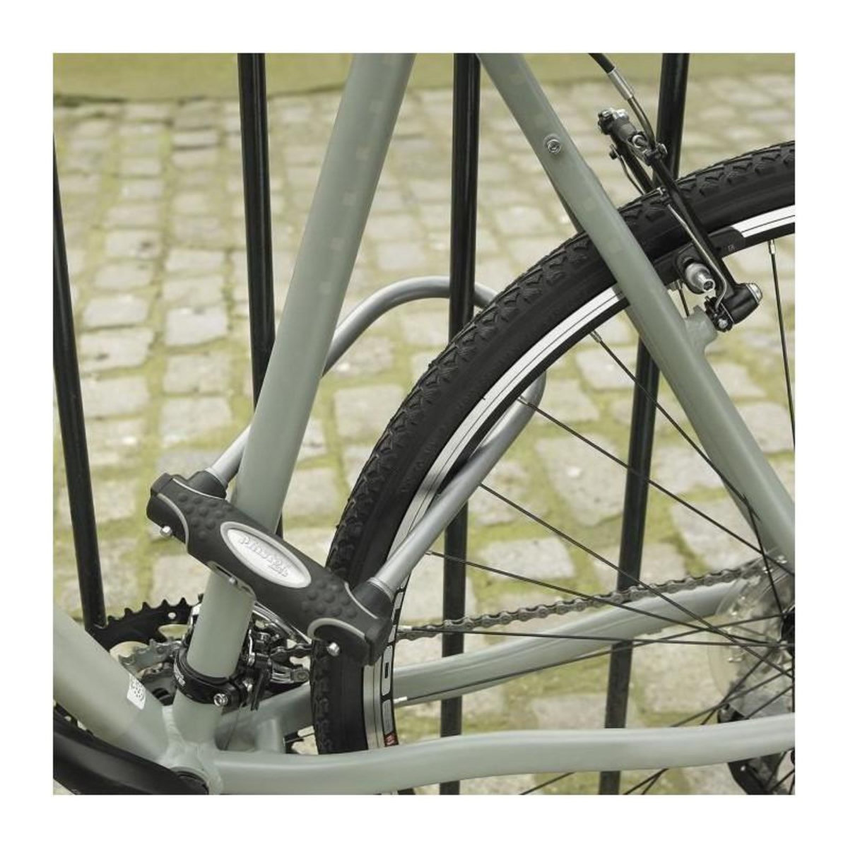 Master lock Antivol Vélo U Certifié [A Clé] [Support de Vélo Universel] [Rouge, Bleu, Violet ou Argenté]