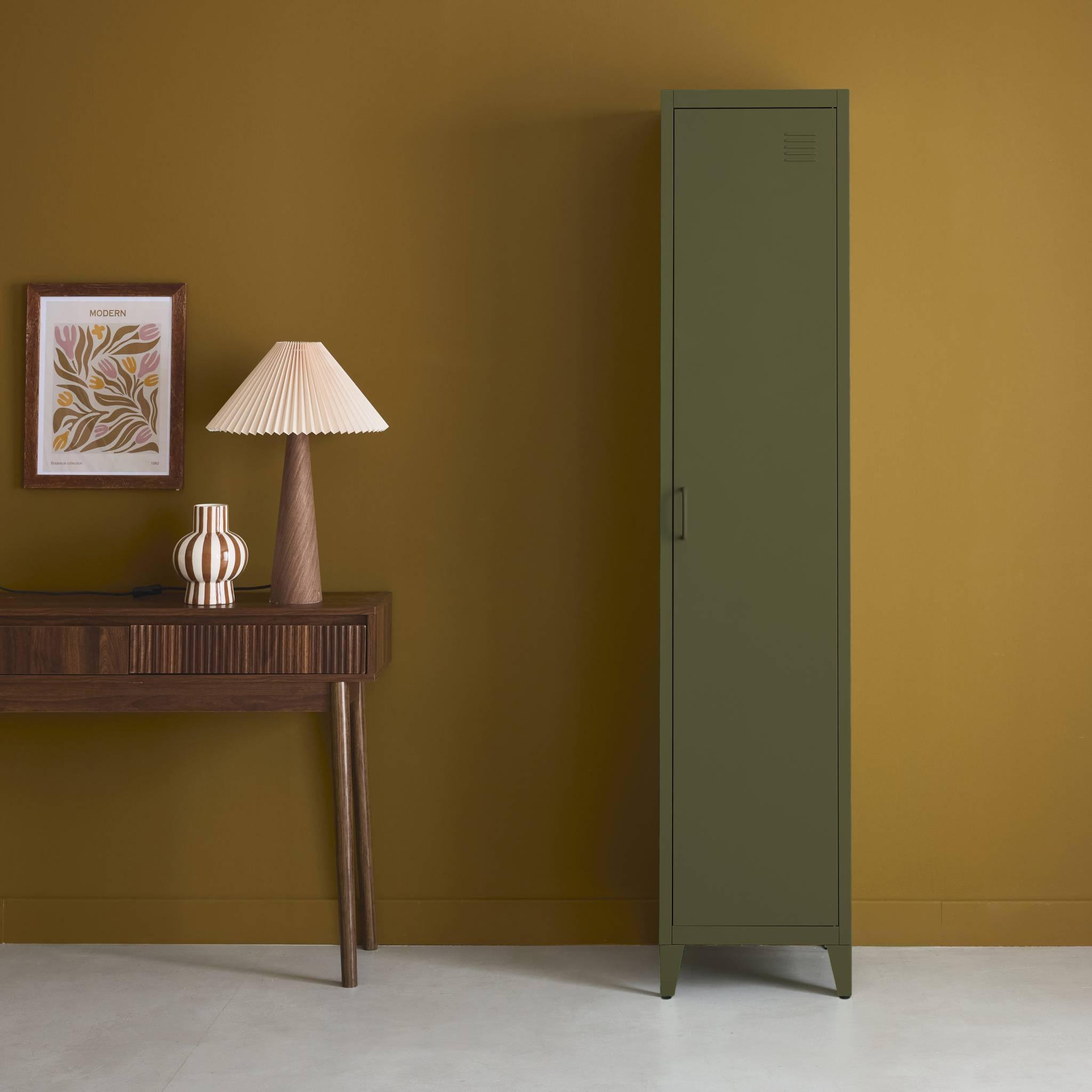 Voir la diapositive 3 : SWEEEK Armoire chambre industrielle métal, 4 espaces de rangement