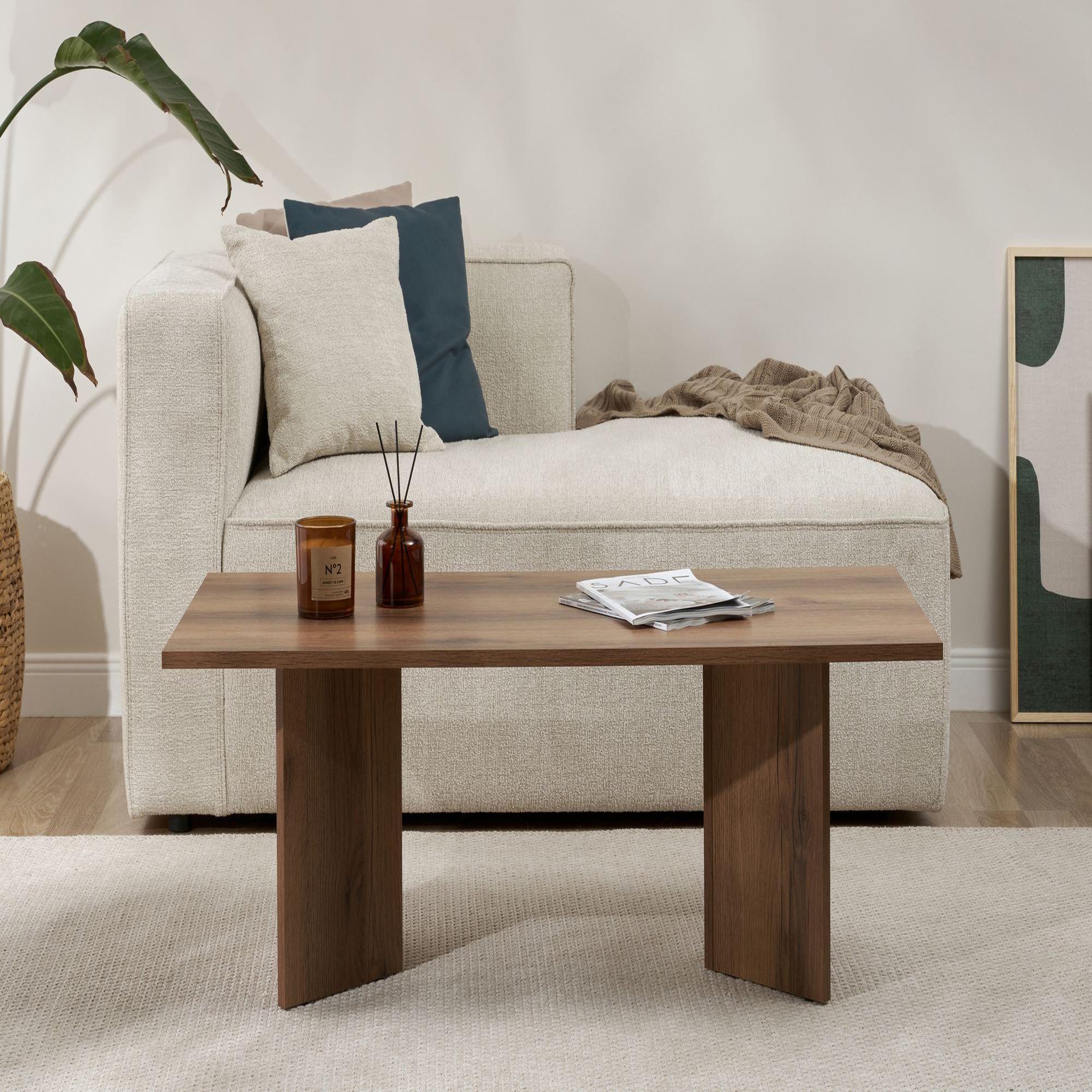 Voir la diapositive 3 : Habitat et Jardin Table basse en bois  sabin  - 60 x 119 x 40 cm - noyer