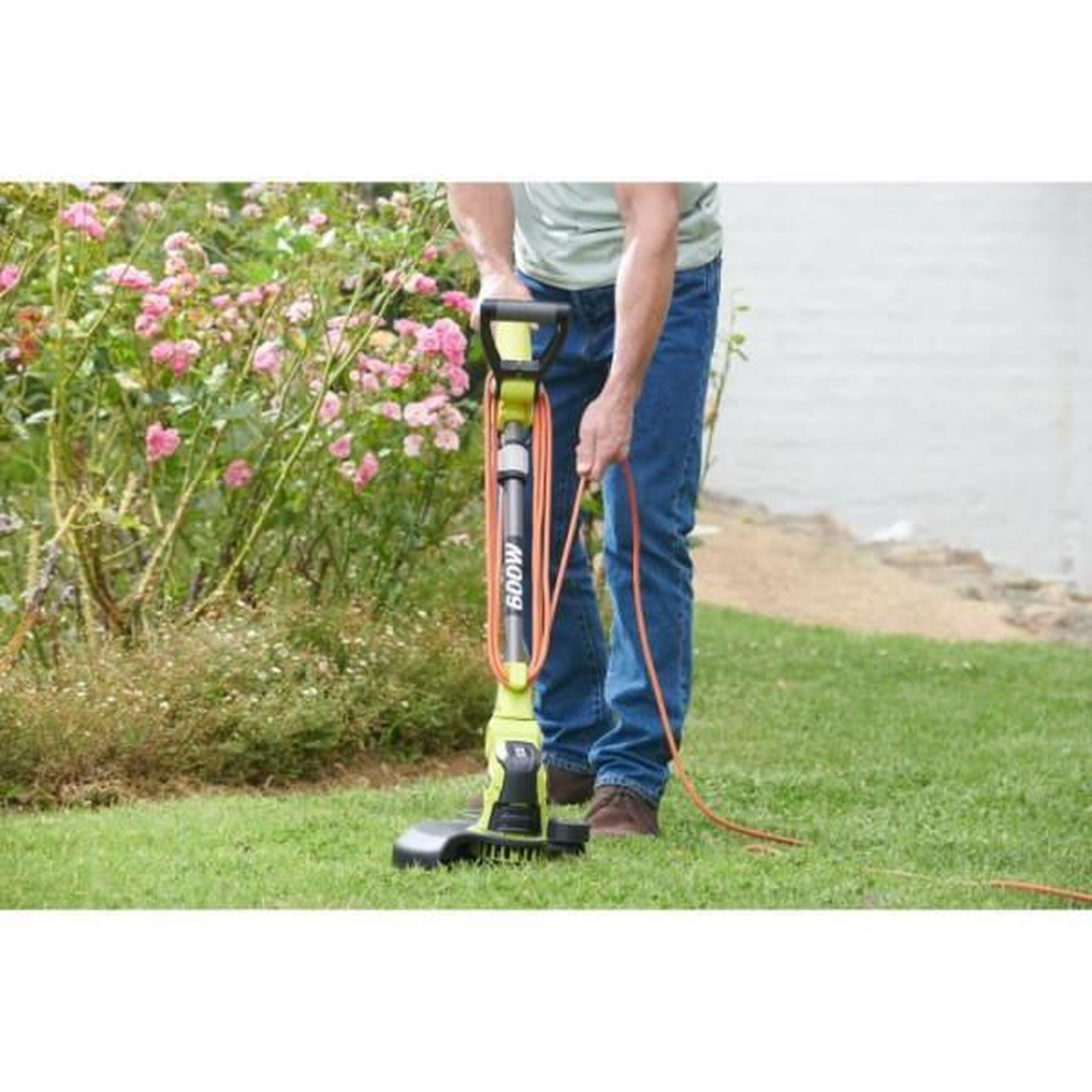 Voir la diapositive 6 : Ryobi Coupe-bordures électrique 600W RYOBI RLT6130 - Diametre de coupe 30 cm