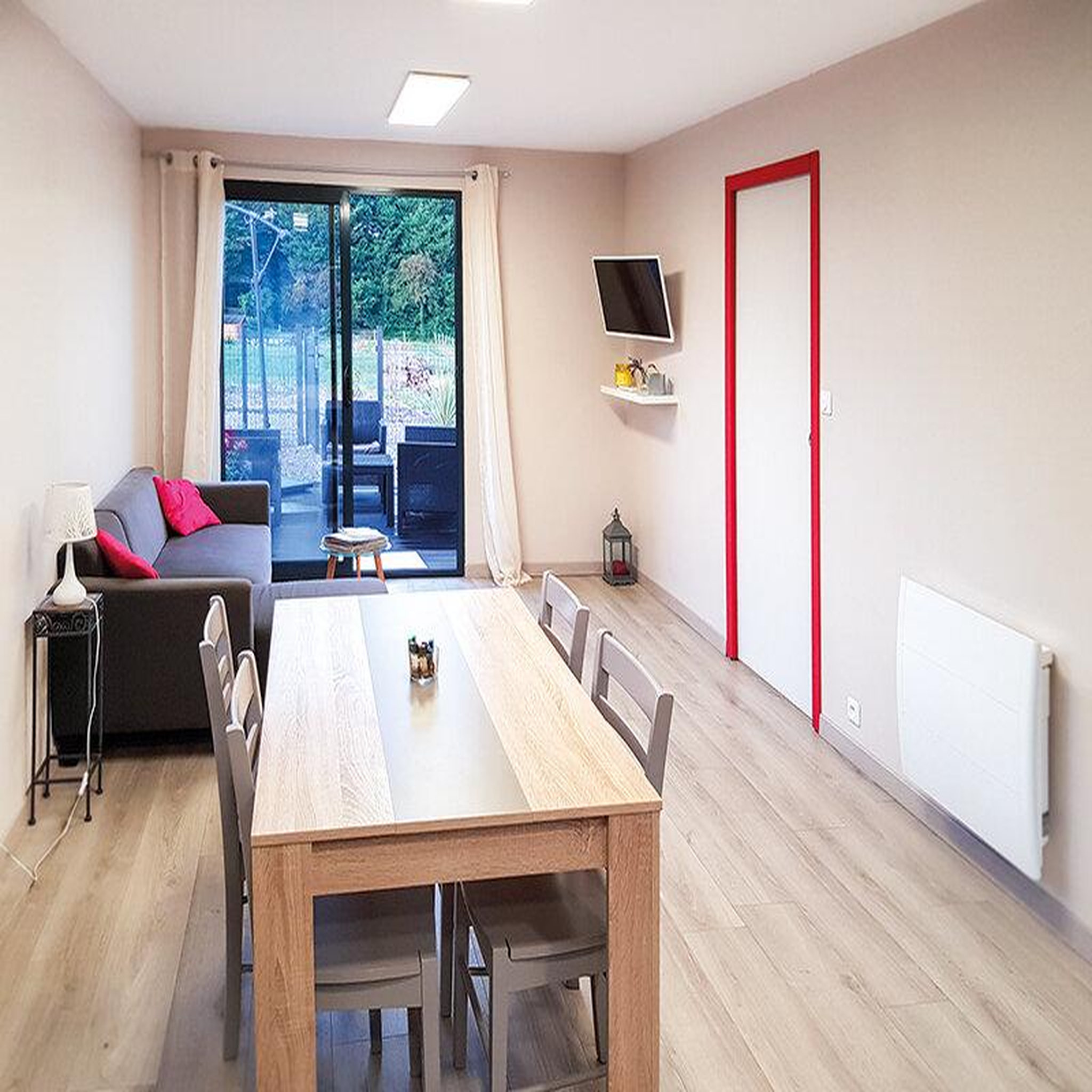 Voir la diapositive 2 : Smartbox Escapade sur la côte d'opale : 3 jours en chalet près du touquet - coffret cadeau séjour