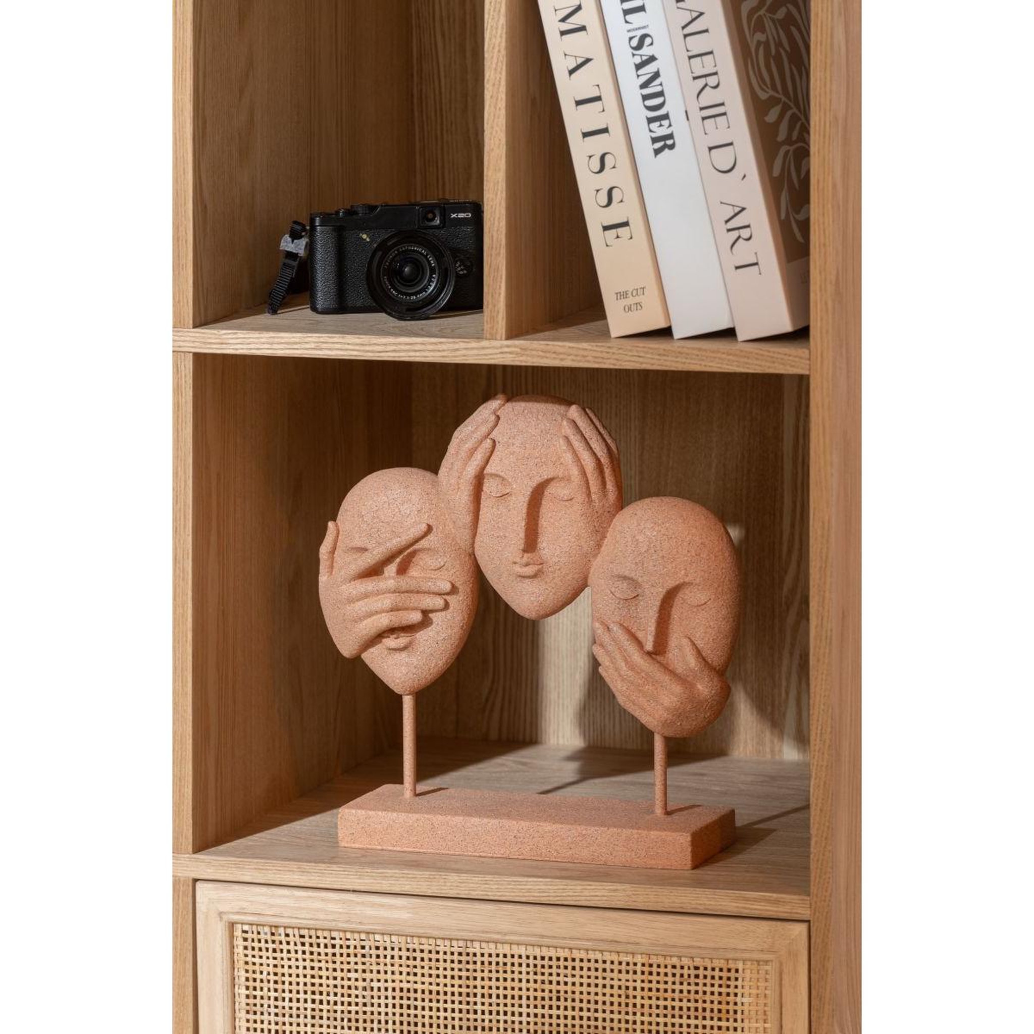 Voir la diapositive 3 : J-LINE Statuette 3 visages sur socle  morris  30cm terracotta