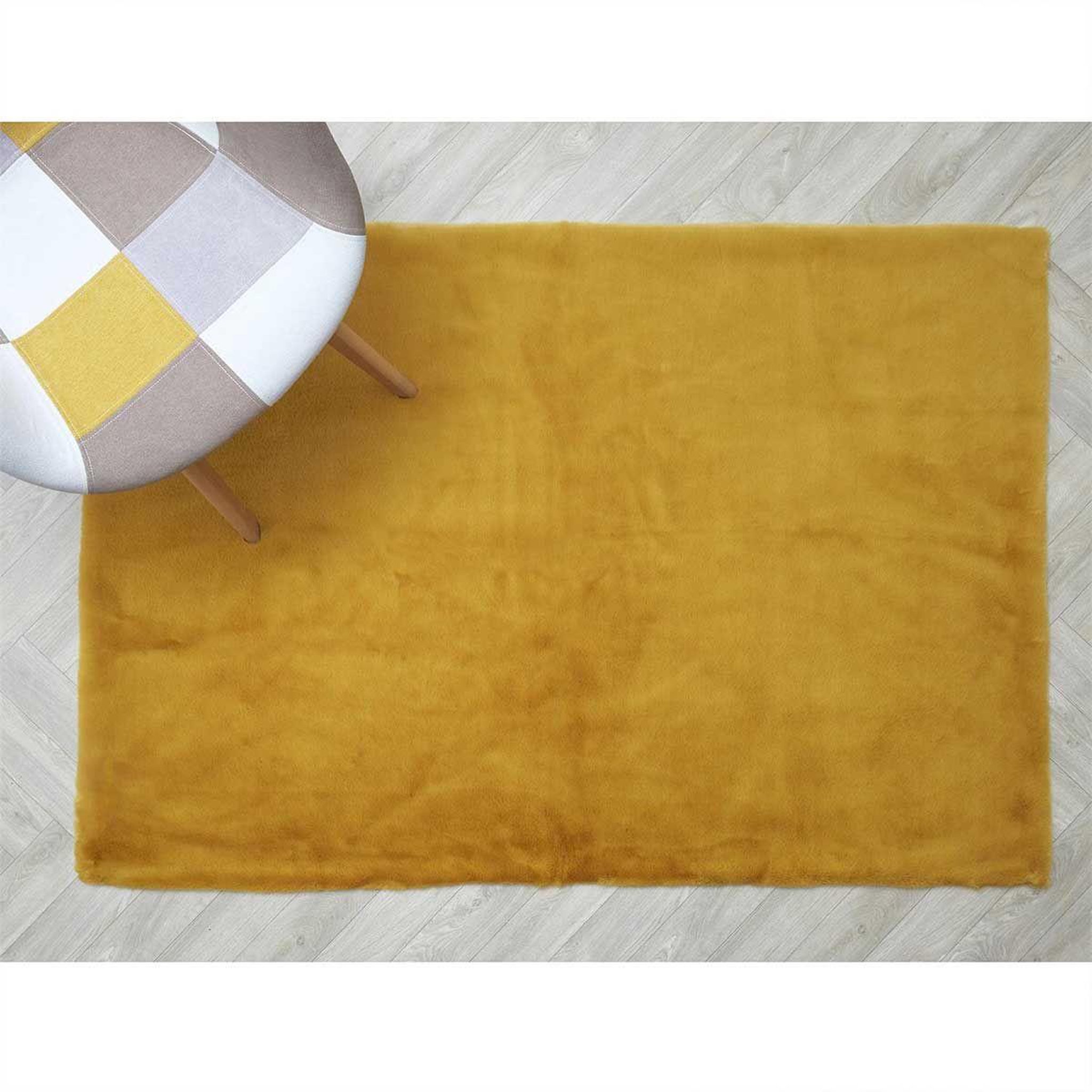 Voir la diapositive 4 : The Home Deco Factory Tapis imitation fourrure  fin  120x170cm moutarde