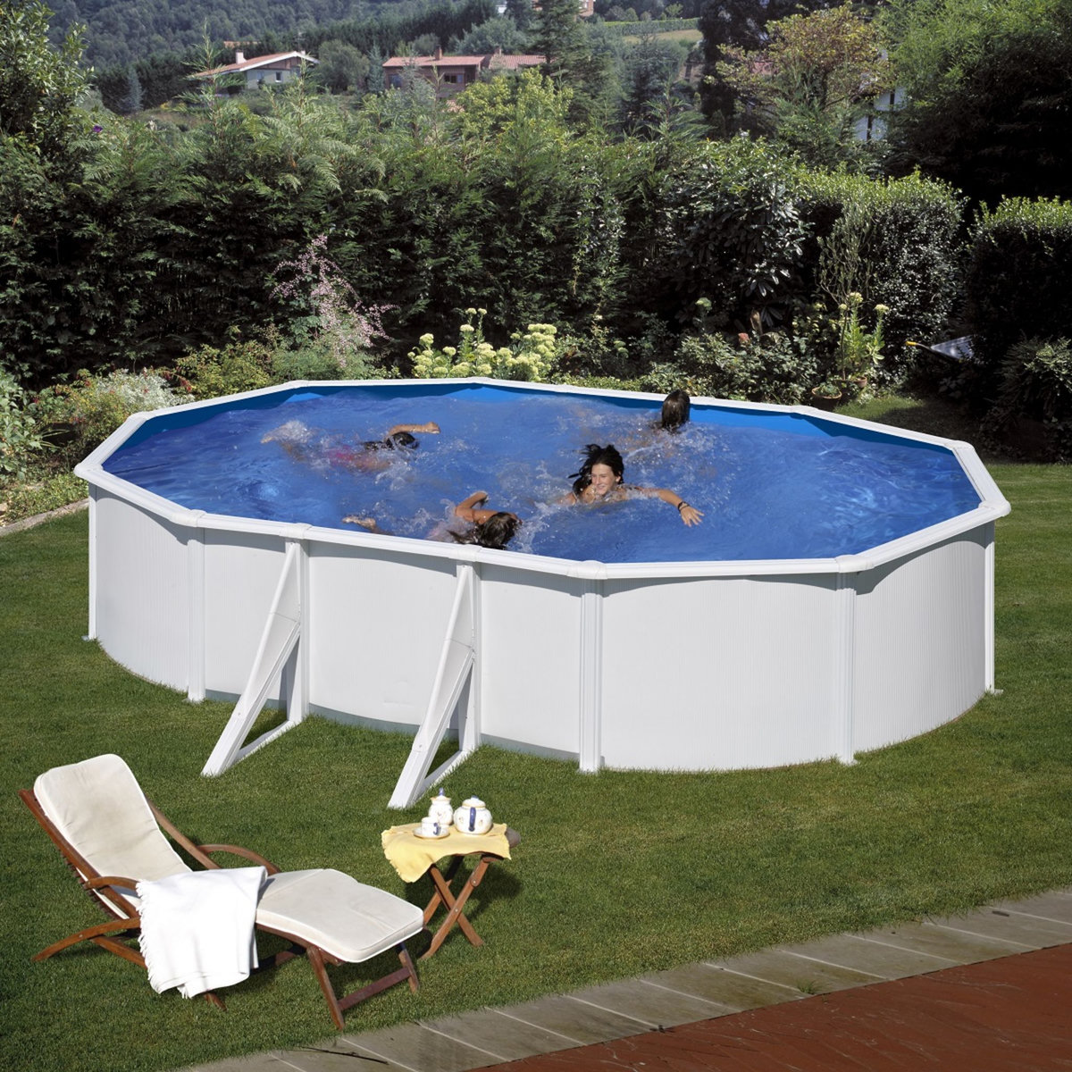 GRE Piscine hors sol acier ovale - Blanche - 5,27 x 3,27 x H 1,22 m - FIDJI