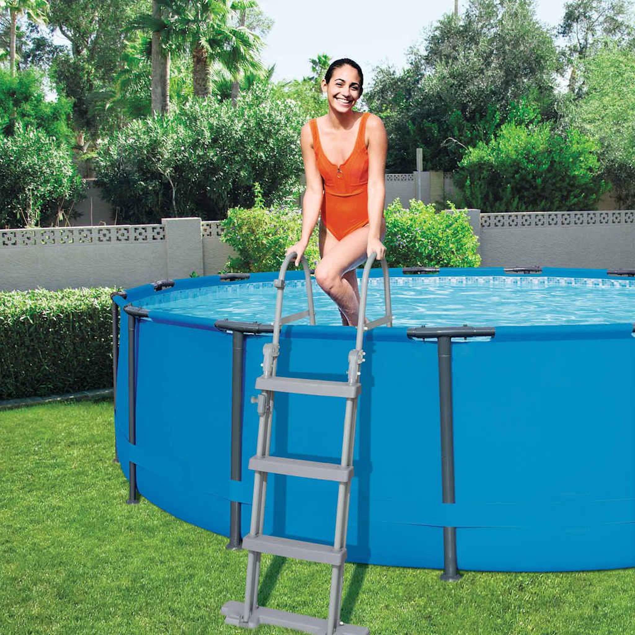 Voir la diapositive 4 : BESTWAY Bestway Echelle de piscine a 4 marches Flowclear 122 cm 58331