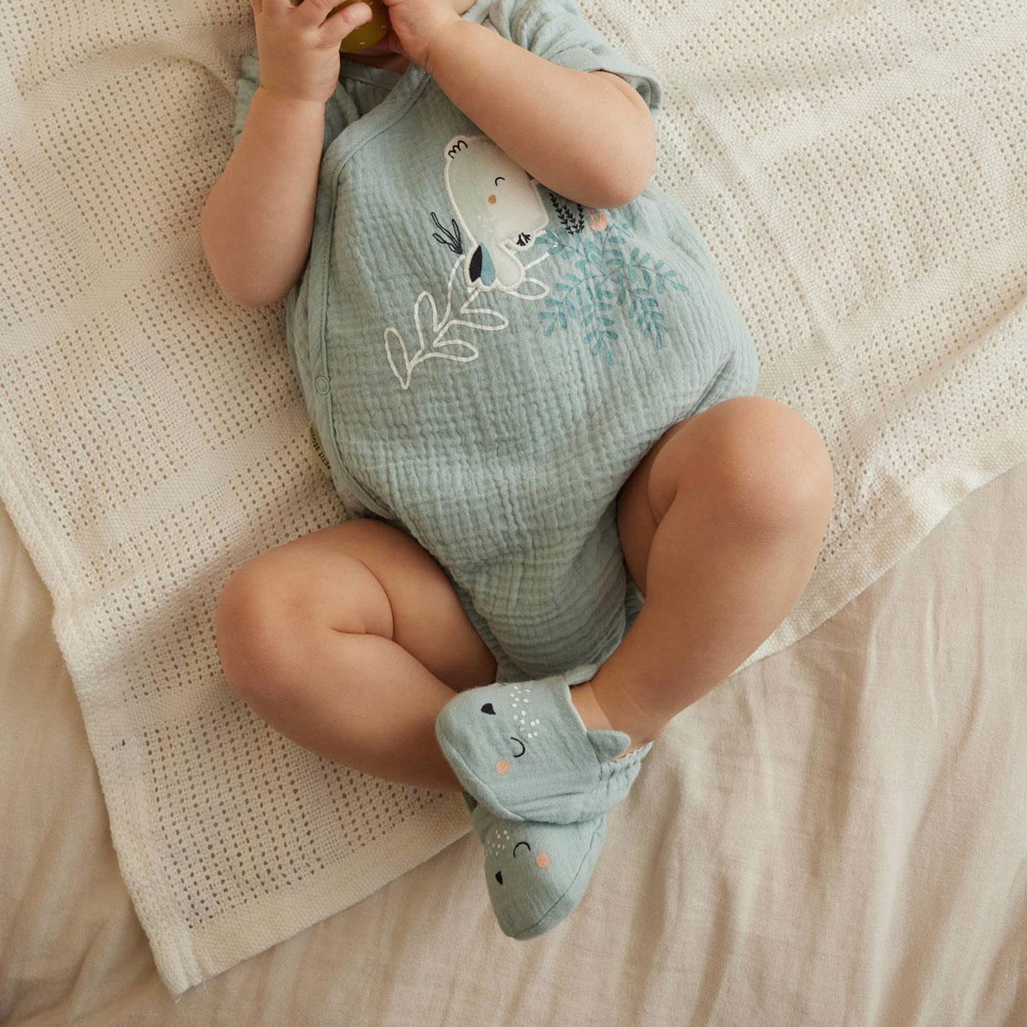 Voir la diapositive 3 : Petit Béguin Chaussons bébé Kimi