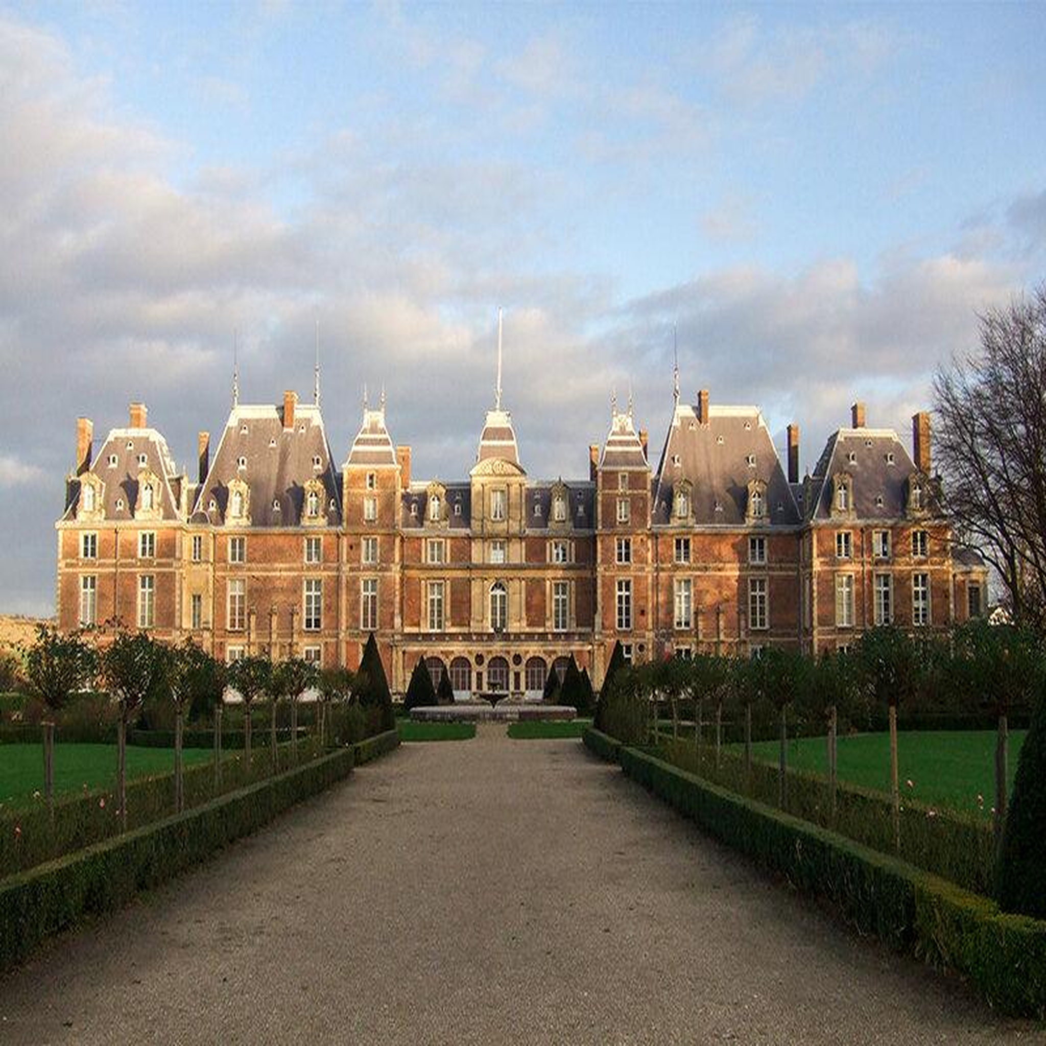 Voir la diapositive 3 : Smartbox Escale ressourçante : 3 jours en maison d'hôtes près de Dieppe avec visite de château - Coffret Cadeau Séjour