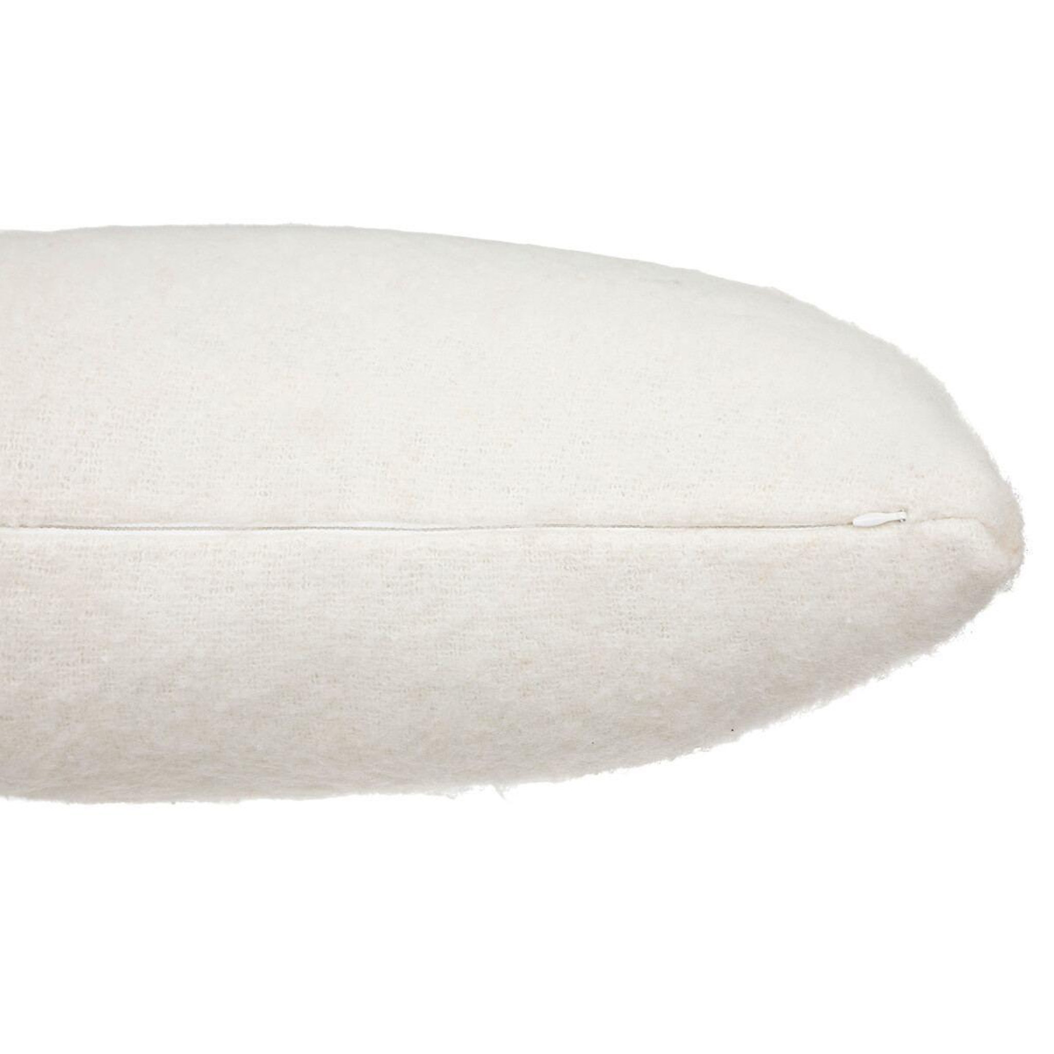 Voir la diapositive 2 : ATMOSPHERA Coussin déco effet mohair  kodi  45x45cm ivoire