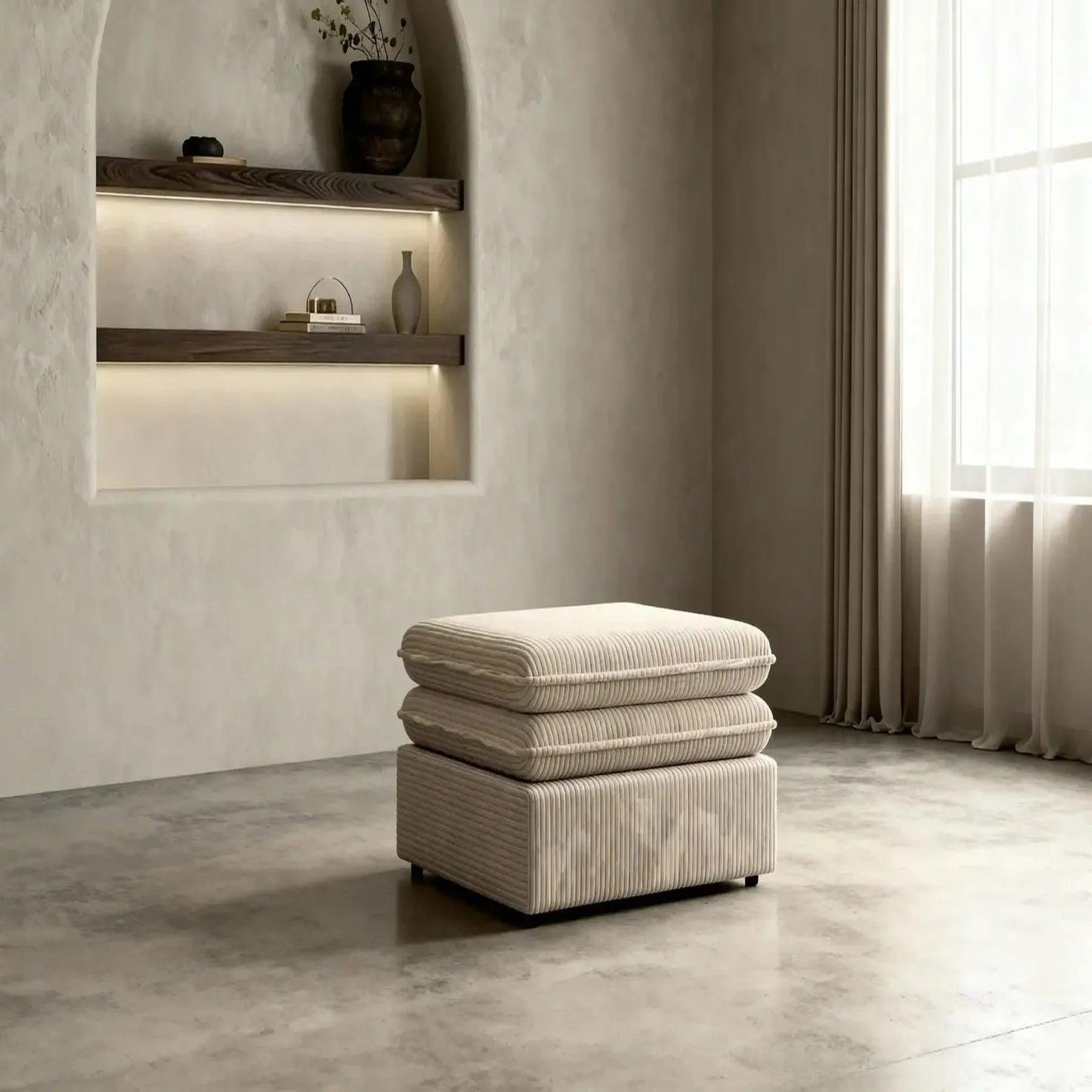 Voir la diapositive 2 : CASANOVA PARIS Oscar - pouf velours cotelé
