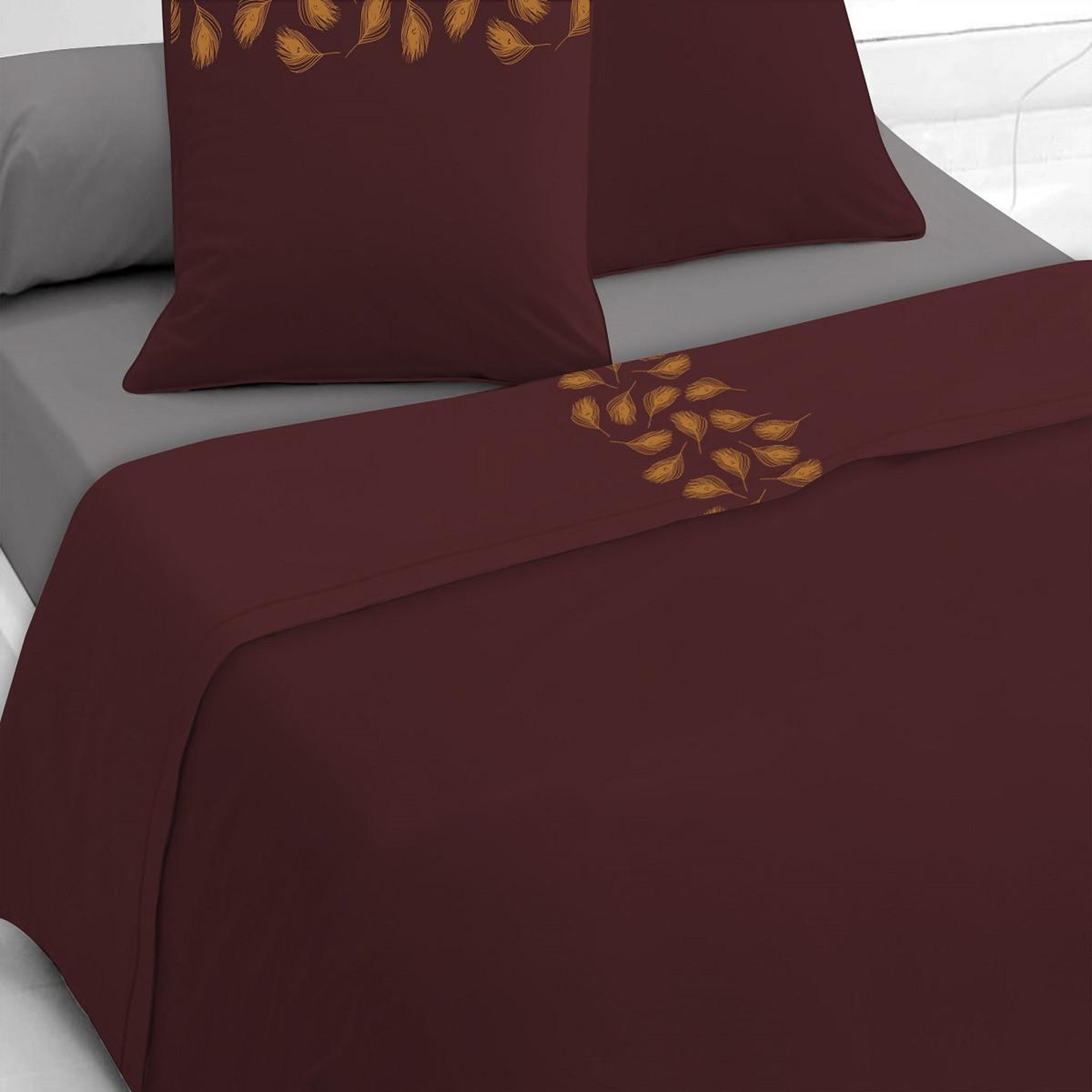 Voir la diapositive 1 : FUTURE HOME Parure drap plat + 2 taies en satin 57 fils aubergine 240x300cm