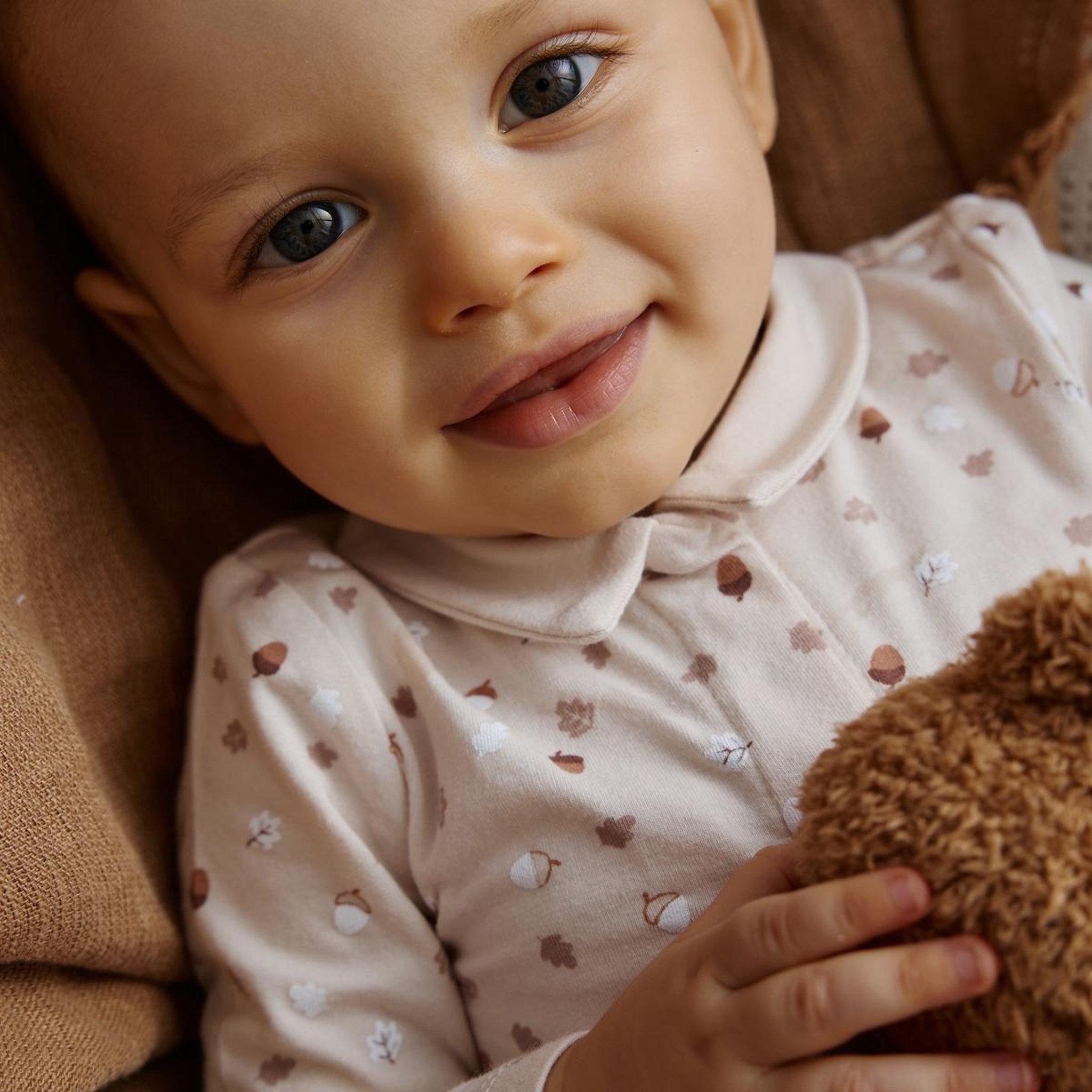 Voir la diapositive 5 : PETIT BEGUIN Ensemble body bébé et pantalon matelassé caramel