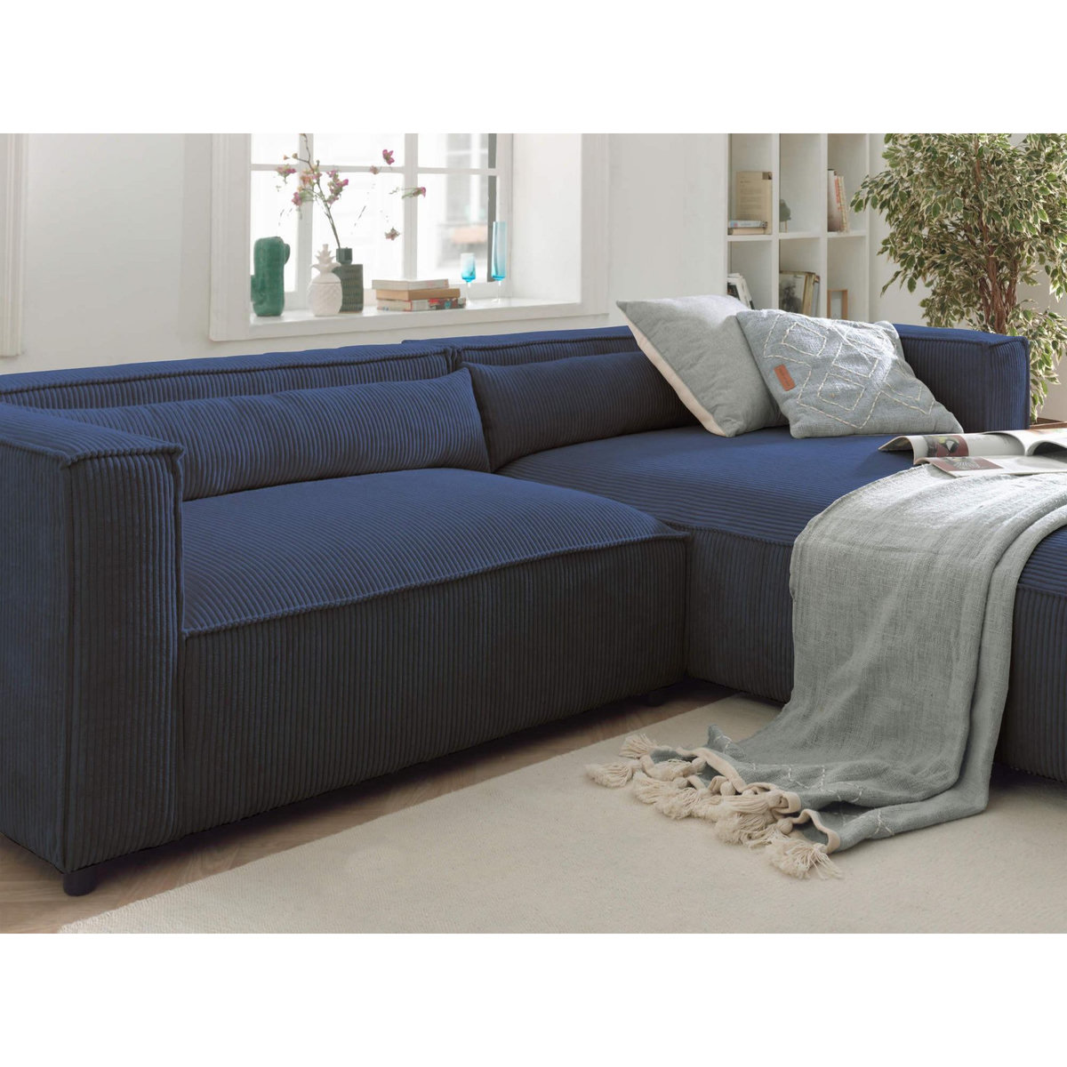 LISA DESIGN Ela - canapé d'angle droit 4 places - en velours côtelé - style contemporain