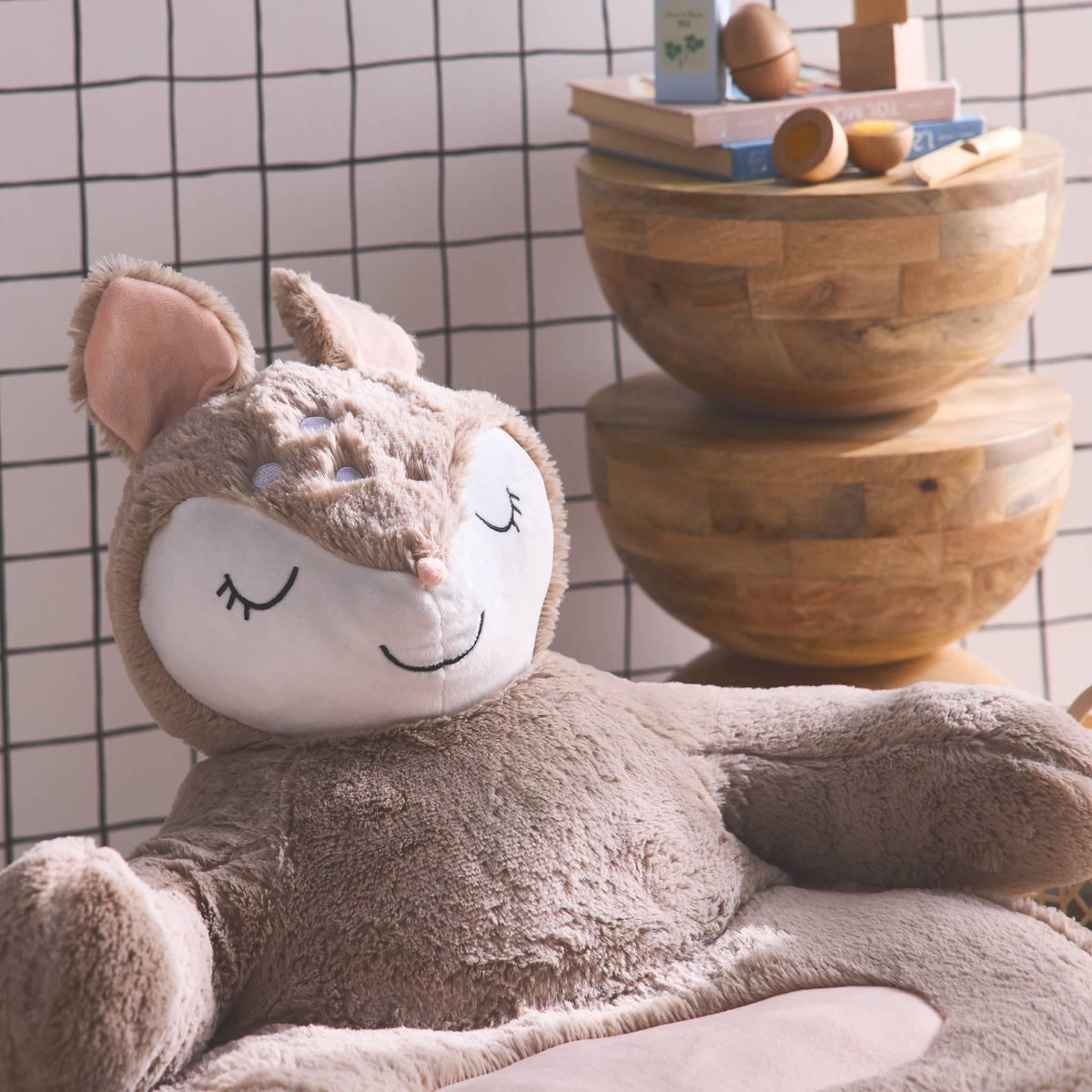 SWEEEK Fauteuil faon pour enfant. L 57 x 57 x 51cm