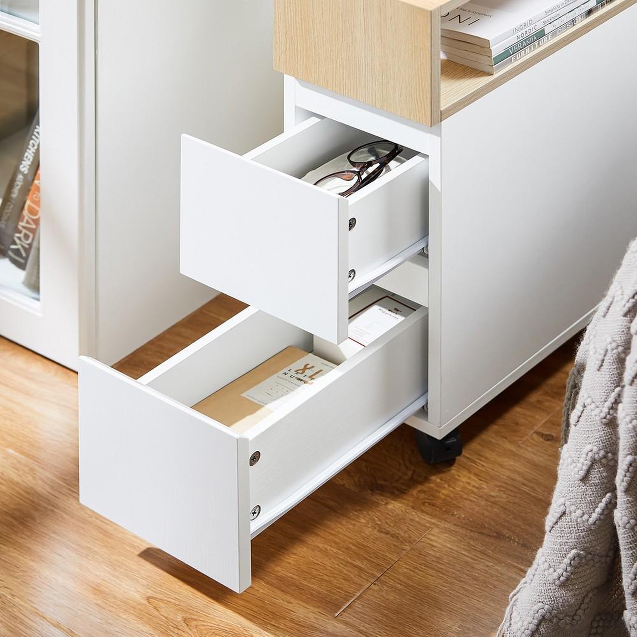 Voir la diapositive 6 : SOBUY SoBuy - Table De Chevet à 2 tiroirs - Blanc - 50x20x61cm - Nordique - FBT155-NW