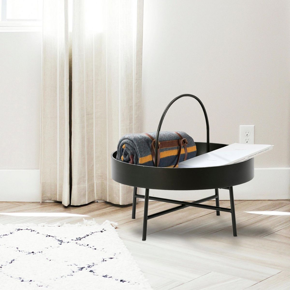 VS VENTA-STOCK Table Basse Ronde Manila avec Plateau en MDF Noir et Structure métallique Noir Mat