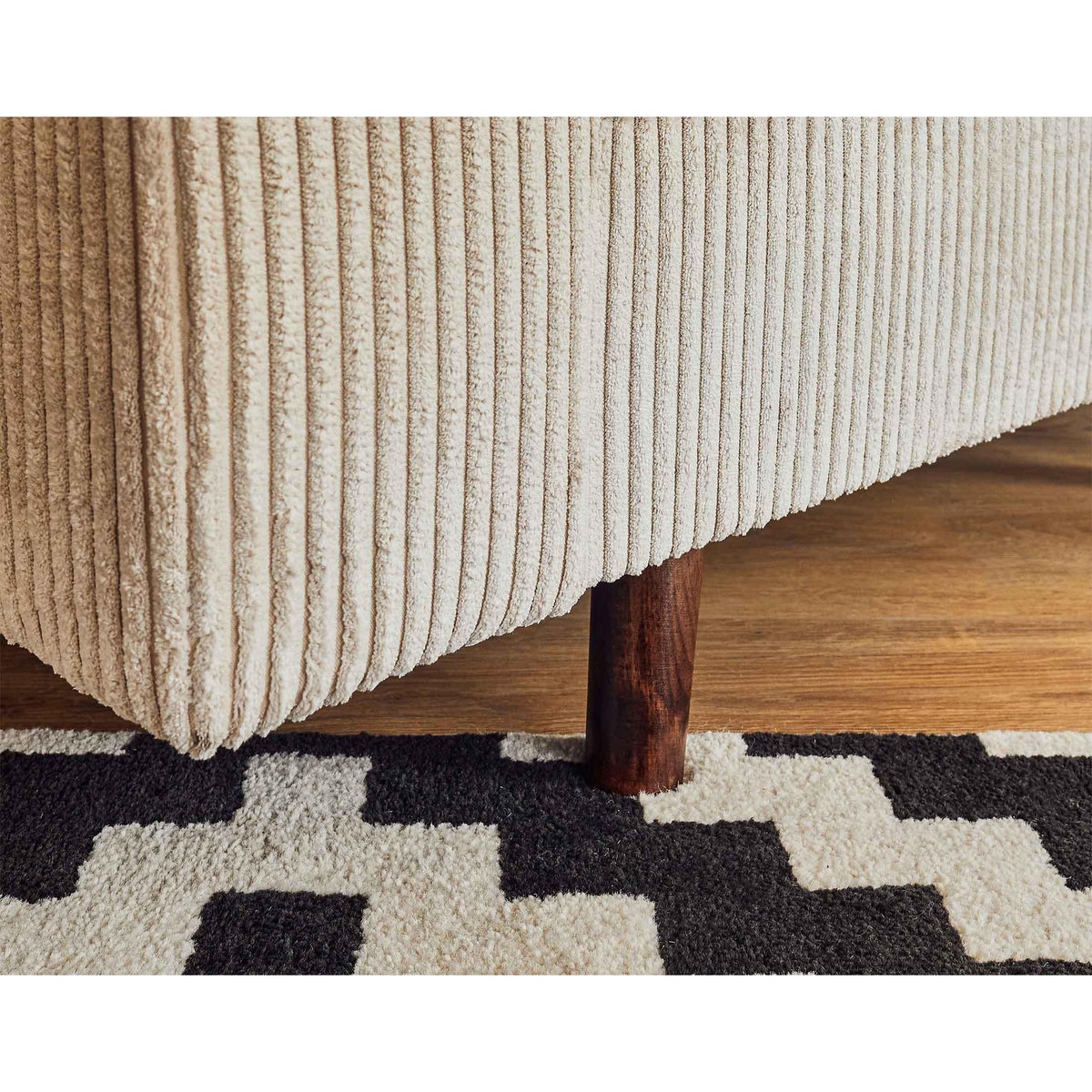 LISA DESIGN Rune - canapé 2 places - en velours côtelé