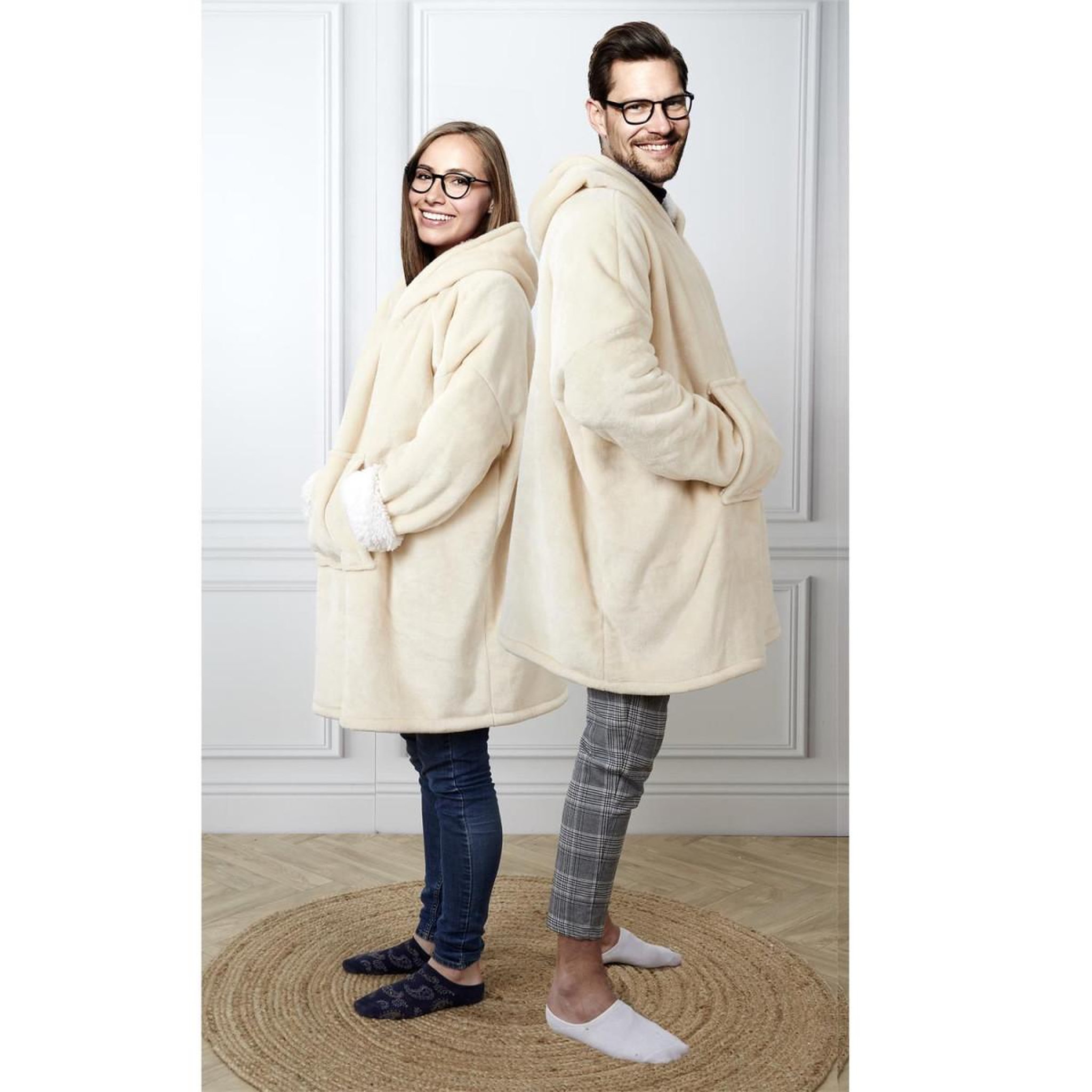 Voir la diapositive 4 : The Home Deco Factory Sweat à capuche  sherpa  85x118cm lin