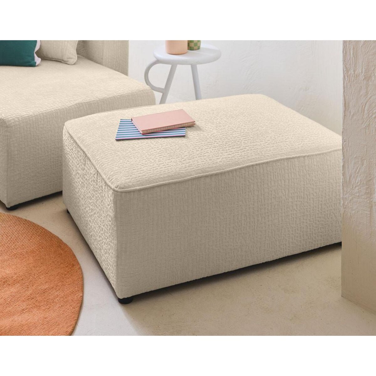 BEST MOBILIER Topaze - pouf - en tissu velours relief