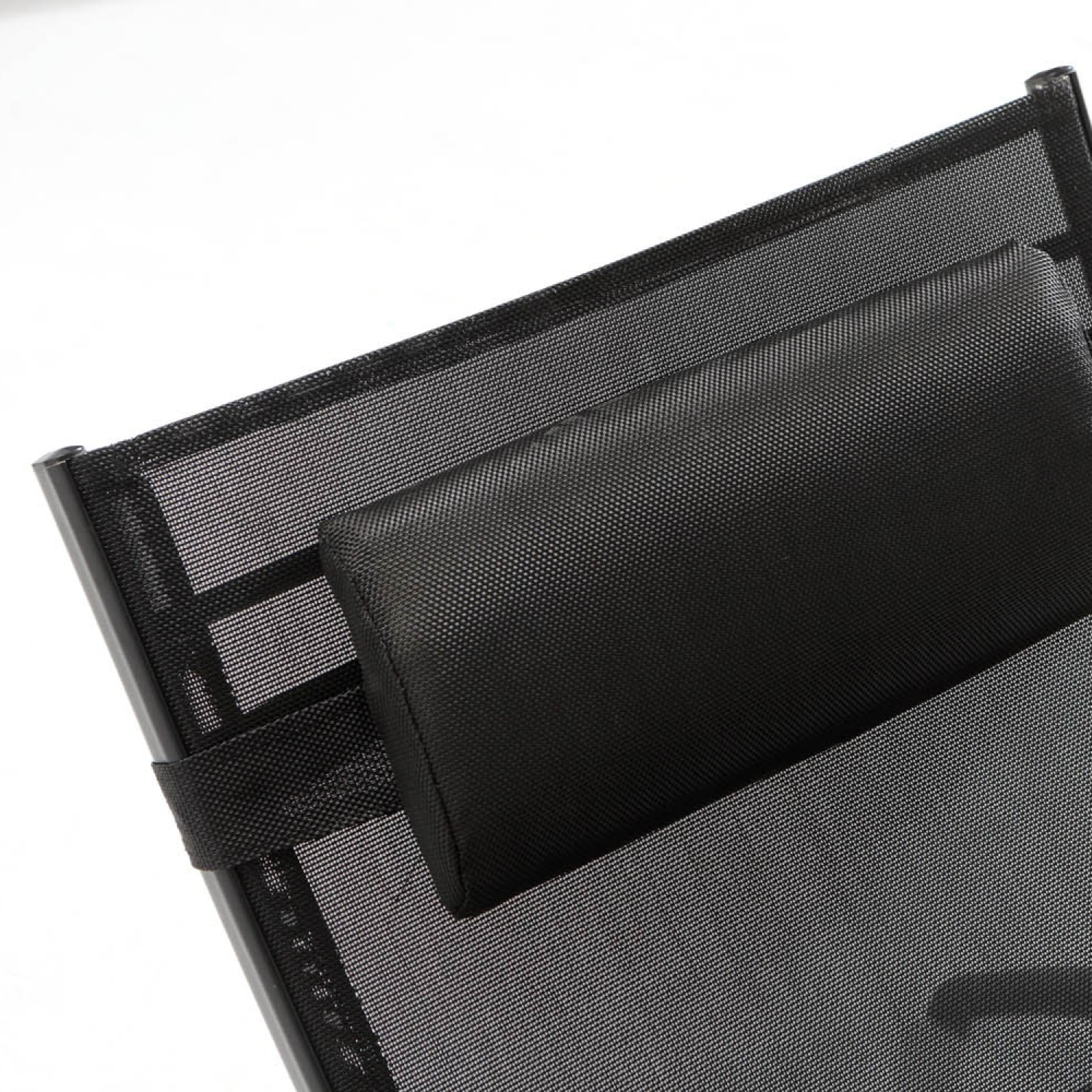 Voir la diapositive 5 : CONCEPT USINE Transat ajustable et empilable avec pieds en acier noir limea